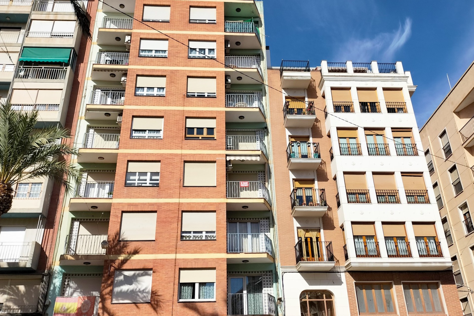 Resale - Apartment / flat - Sax - Inland