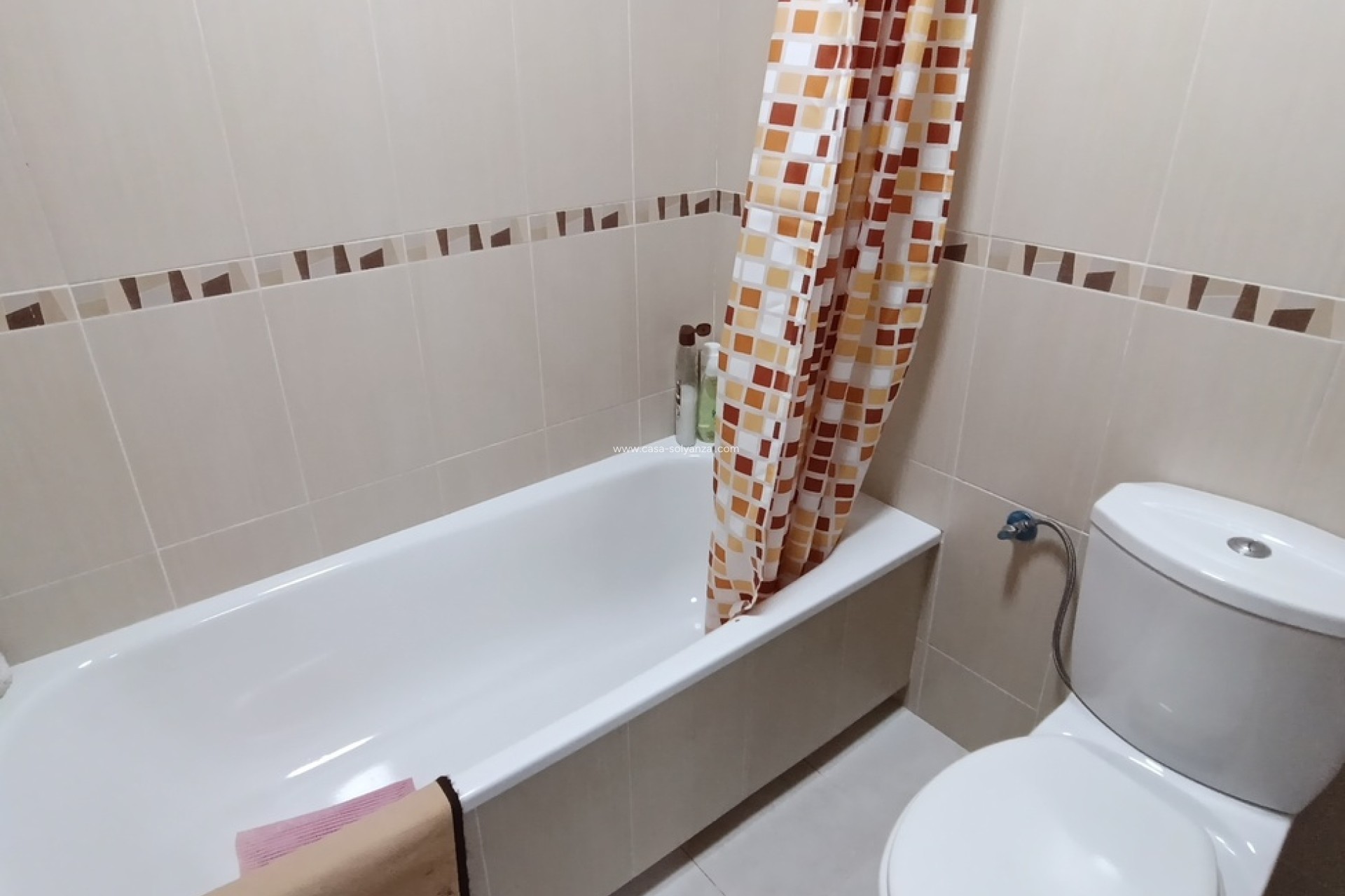 Resale - Apartment / flat - Sucina - Inland