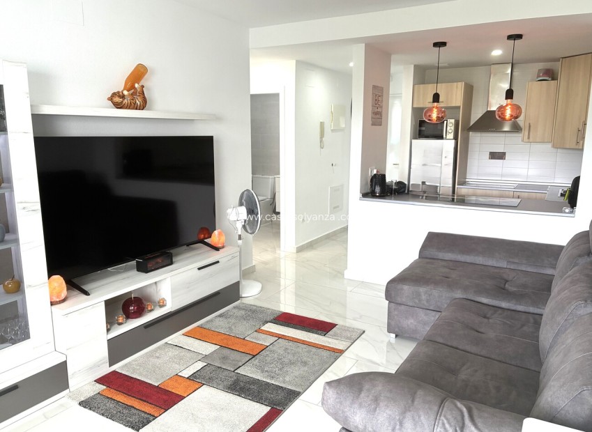 Resale - Apartment / flat - Terrazas de la Torre - Inland