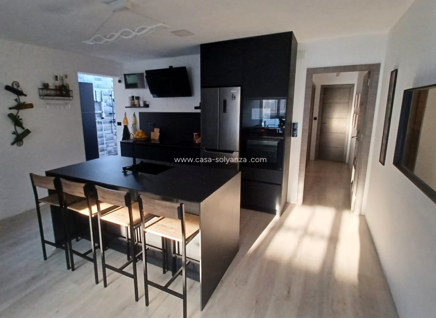 Resale - Apartment / flat - Torre de la Horadada - Costa Blanca