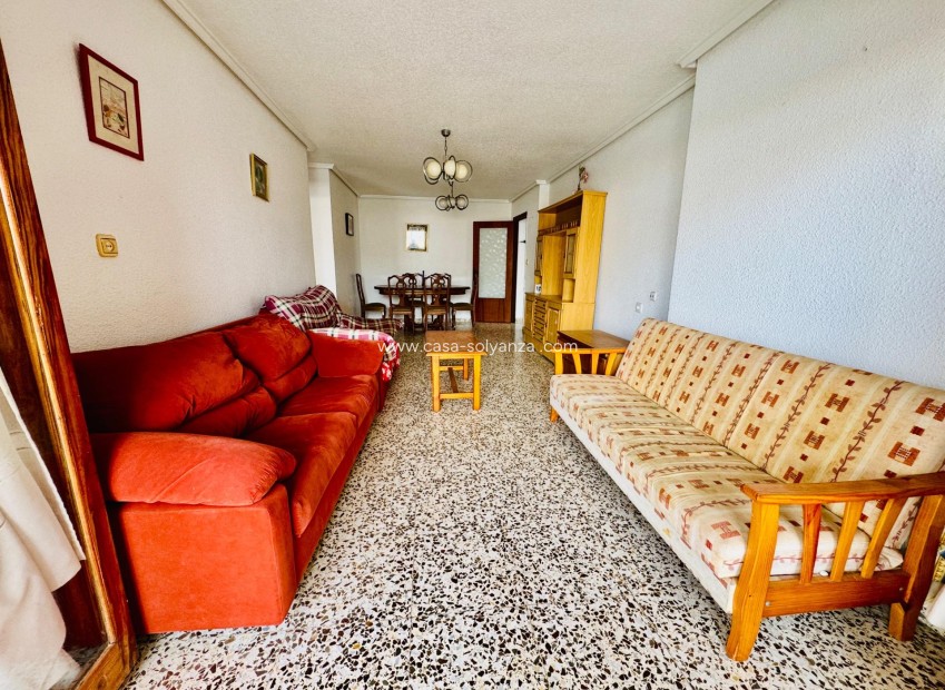 Resale - Apartment / flat - Torrevieja - Acequion