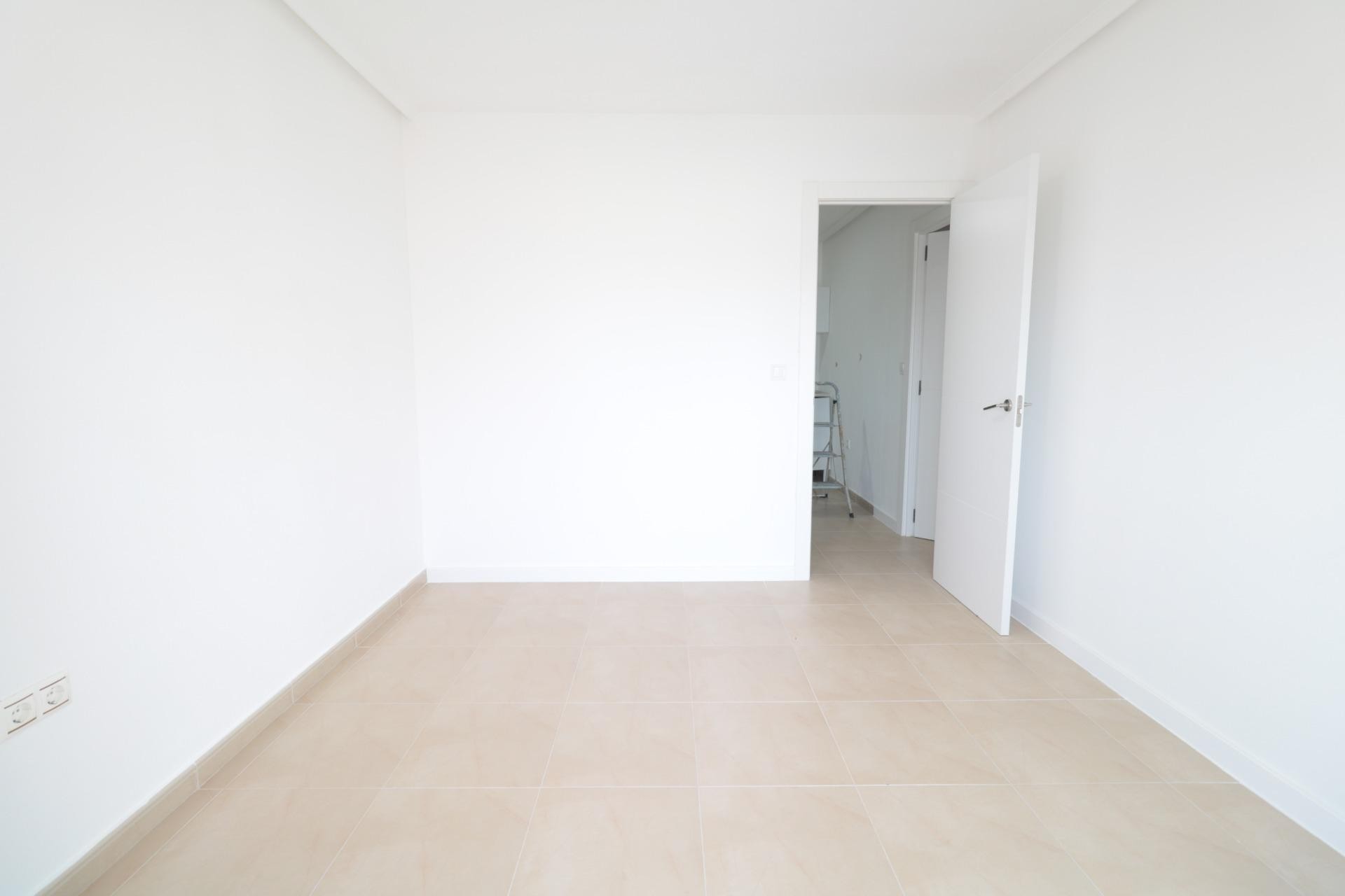 Resale - Apartment / flat - Torrevieja - Acequion