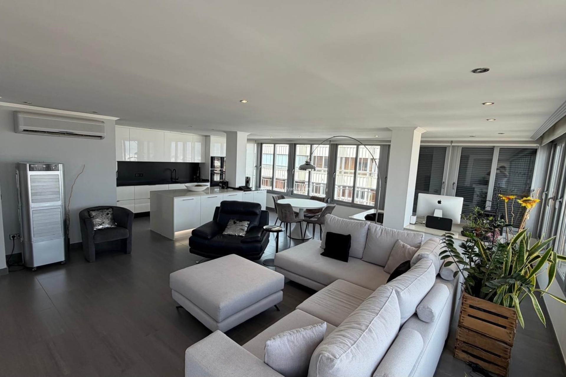 Resale - Apartment / flat - Torrevieja - Acequion