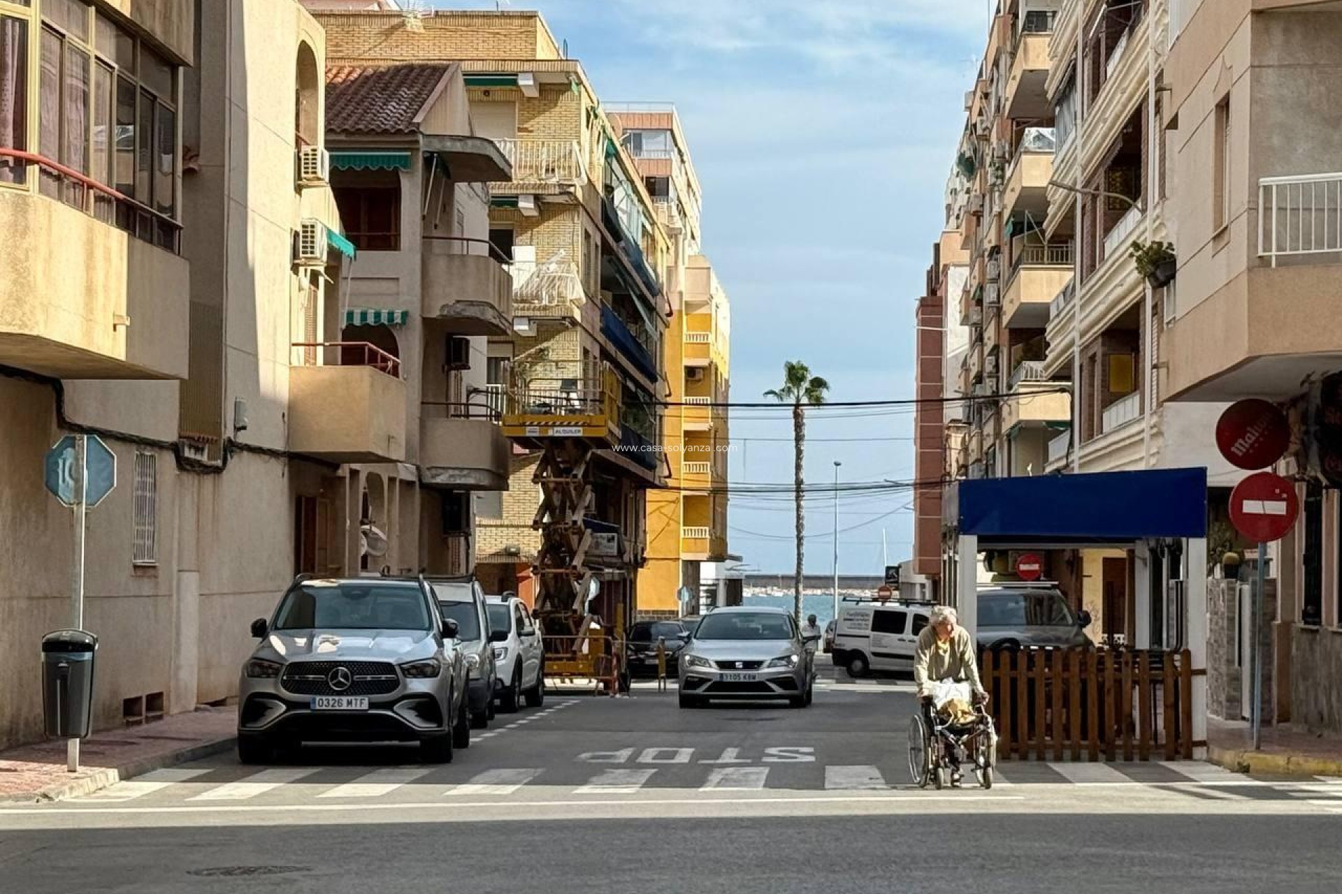 Resale - Apartment / flat - Torrevieja - Acequion