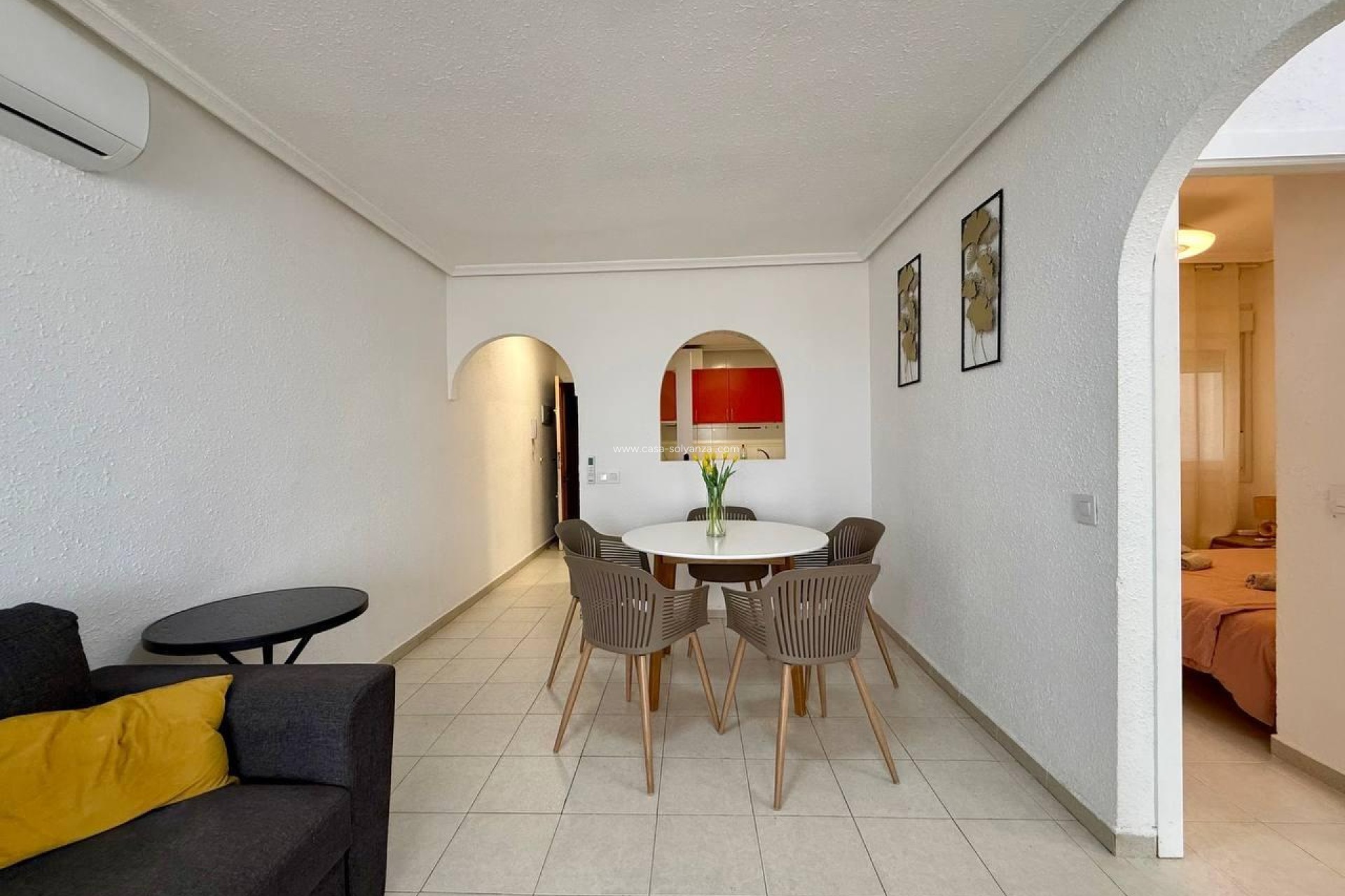 Resale - Apartment / flat - Torrevieja - Acequion