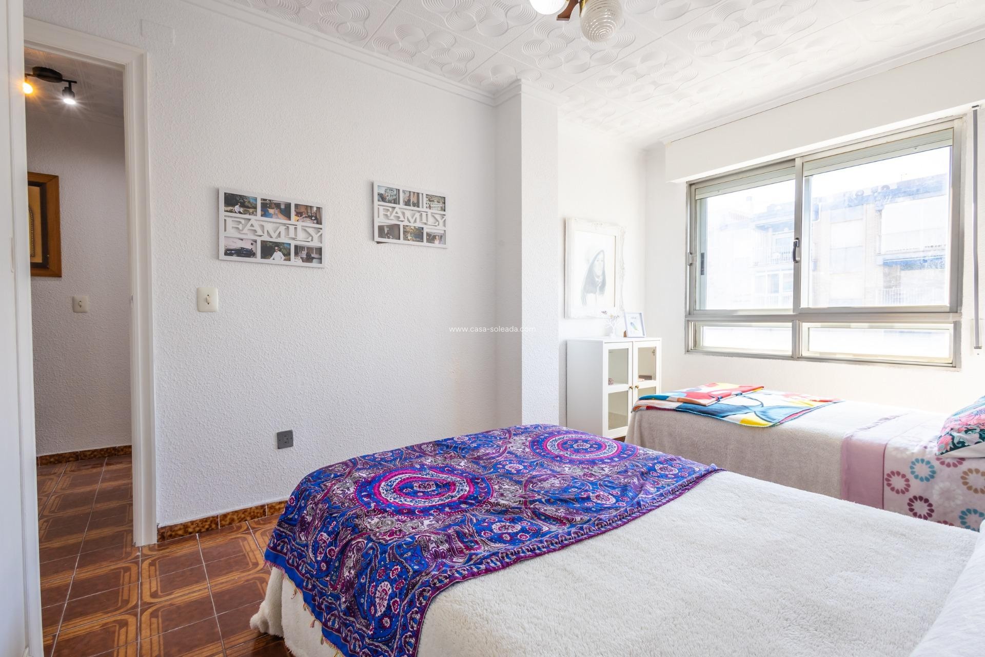 Resale - Apartment / flat - Torrevieja - Acequion
