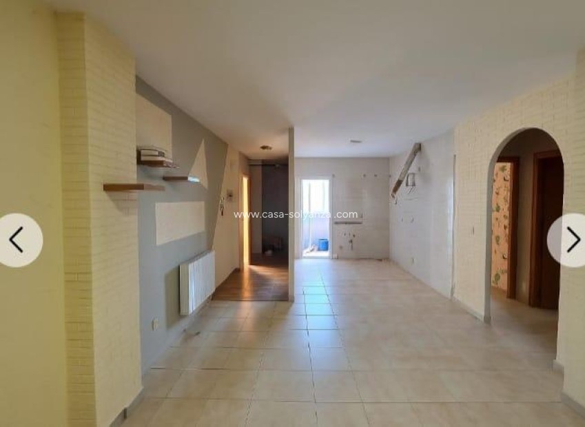 Resale - Apartment / flat - Torrevieja - Acequion