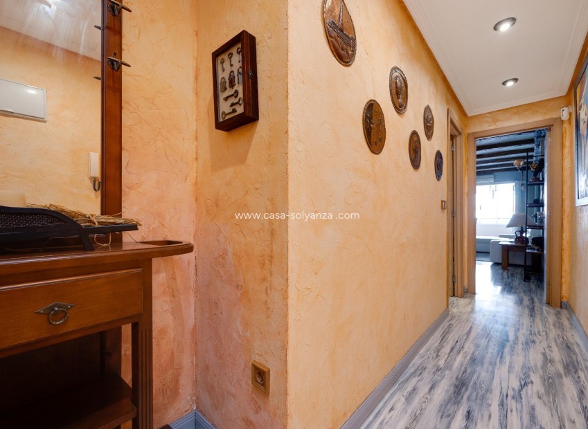 Resale - Apartment / flat - Torrevieja - Acequion