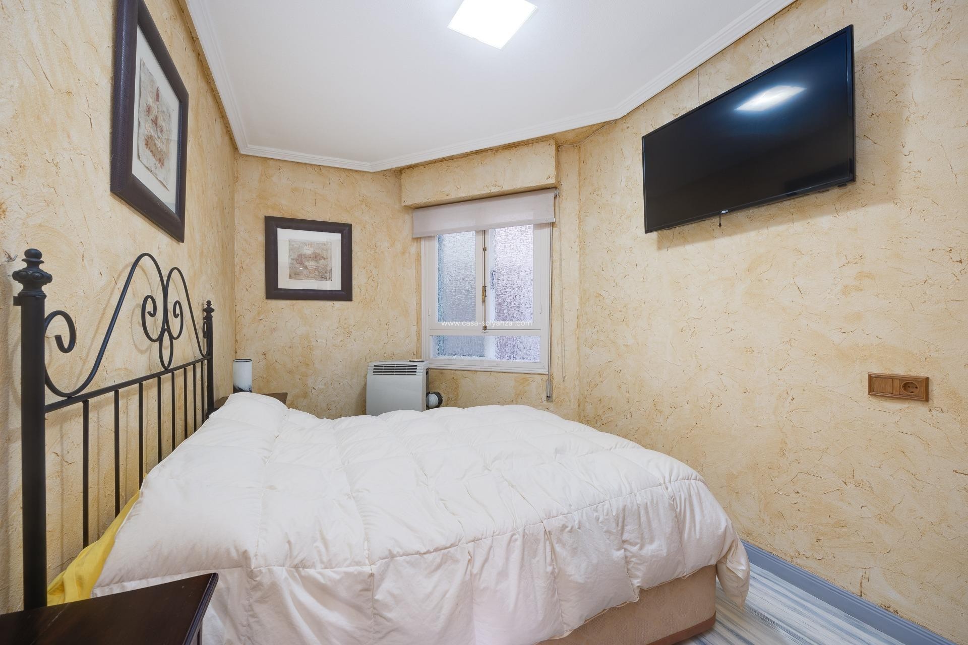 Resale - Apartment / flat - Torrevieja - Acequion