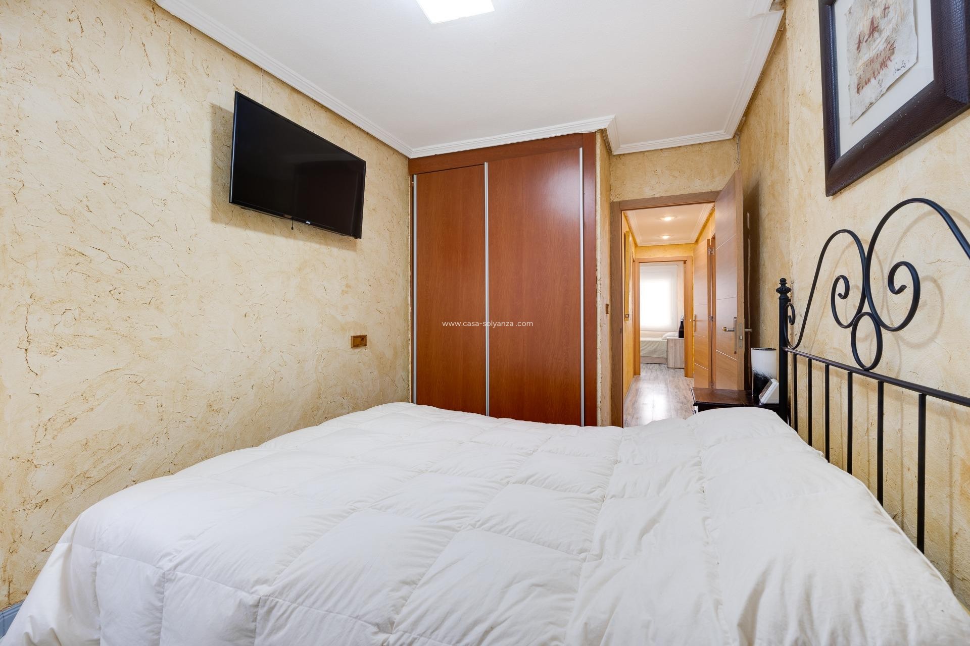 Resale - Apartment / flat - Torrevieja - Acequion