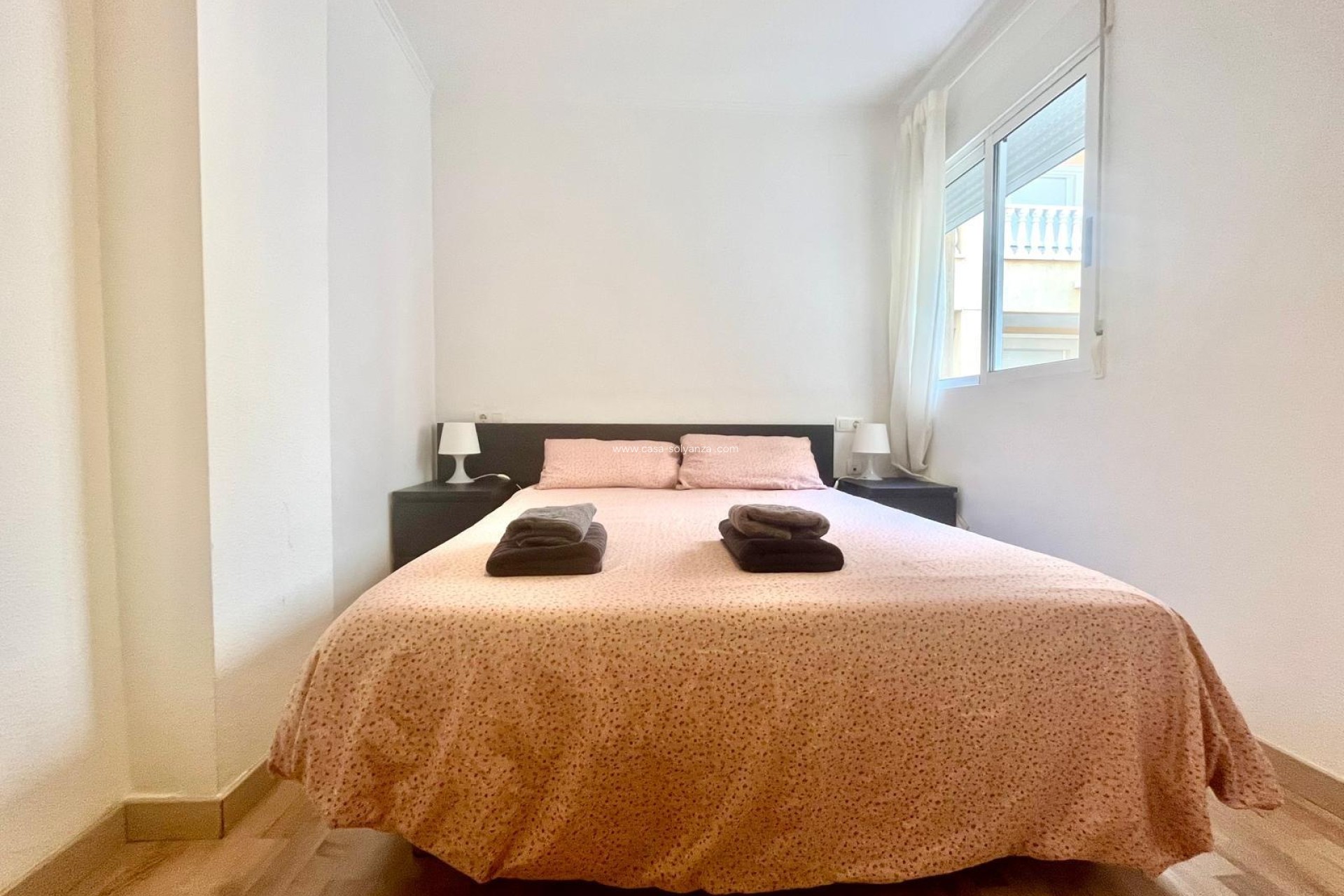 Resale - Apartment / flat - Torrevieja - Acequion