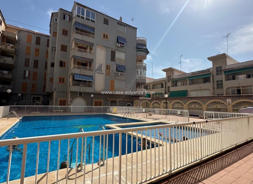 Resale - Apartment / flat - Torrevieja - Acequion