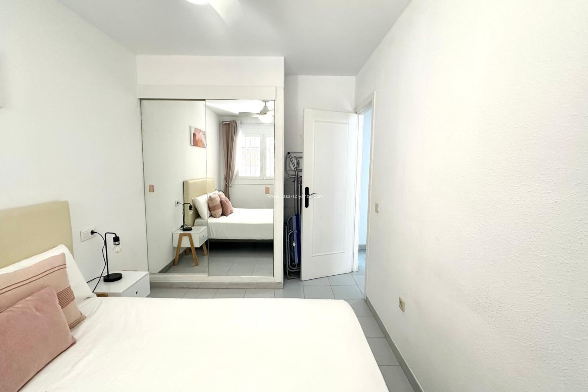 Resale - Apartment / flat - Torrevieja - Acequion