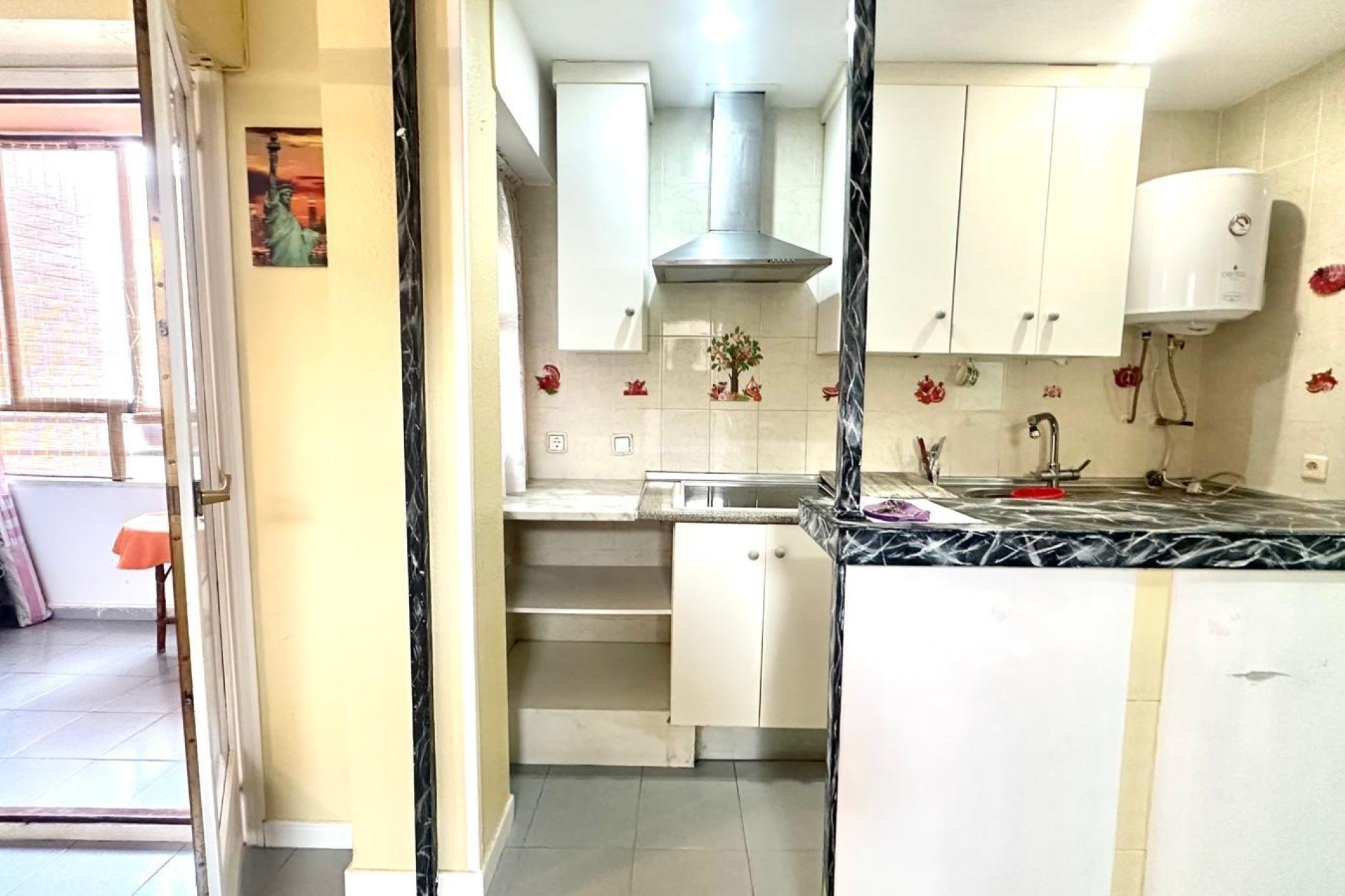 Resale - Apartment / flat - Torrevieja - Acequion