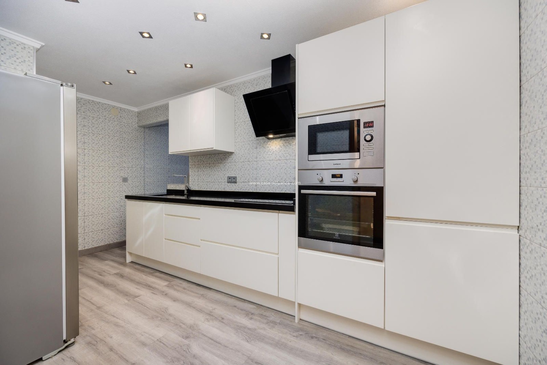 Resale - Apartment / flat - Torrevieja - Acequion