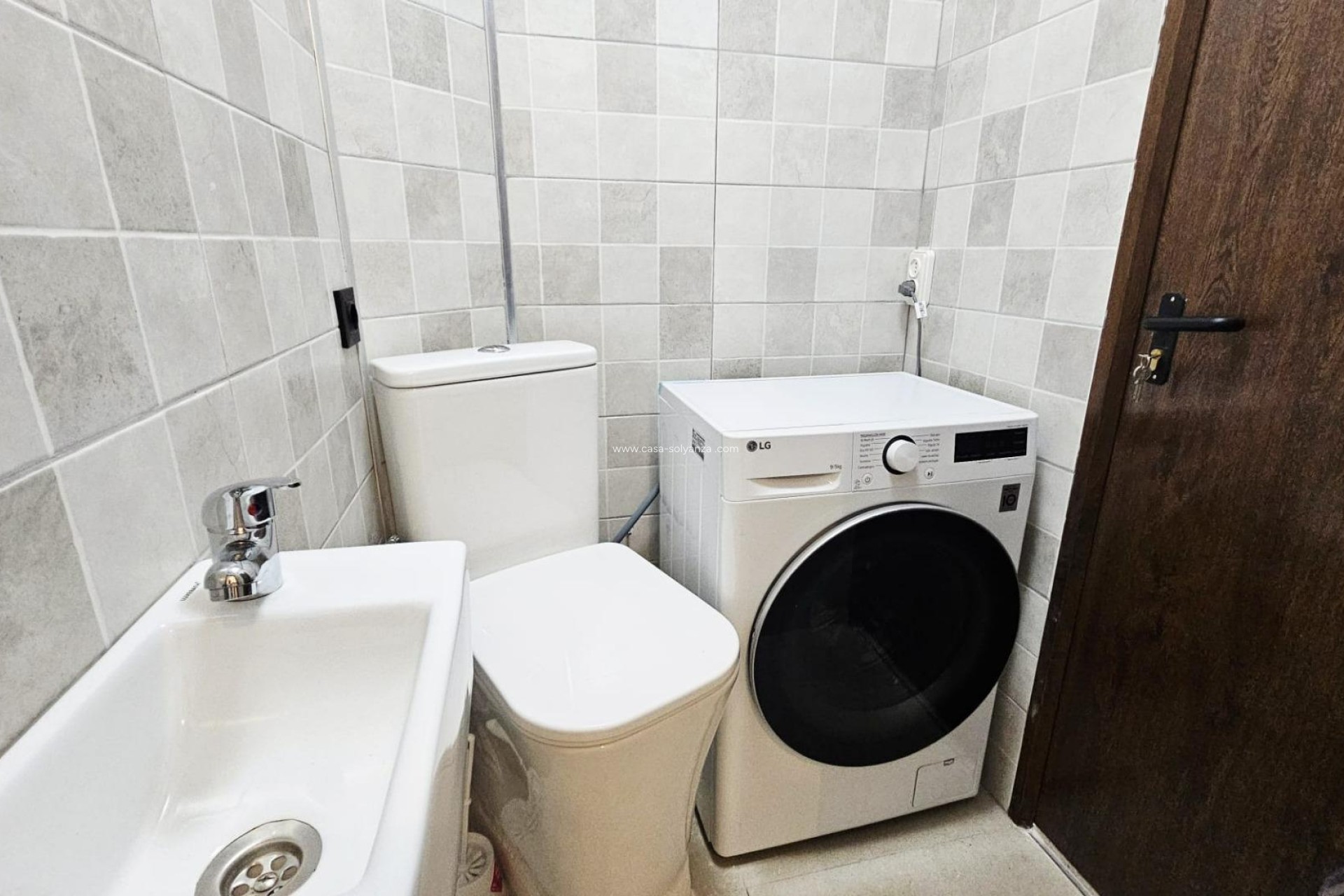 Resale - Apartment / flat - Torrevieja - Acequion