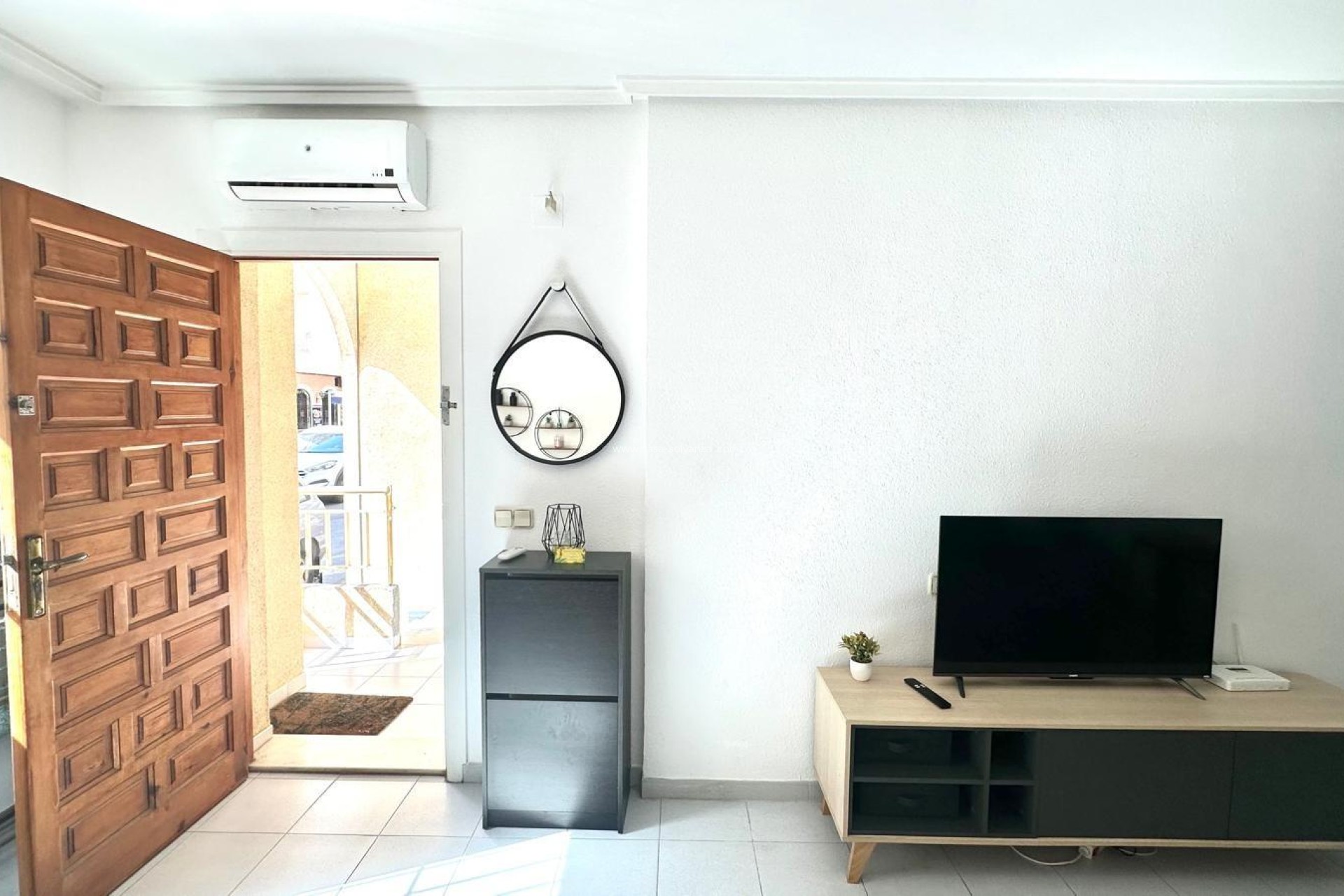 Resale - Apartment / flat - Torrevieja - Acequion