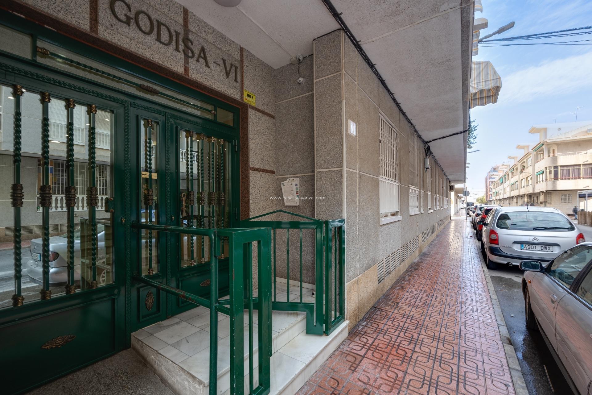 Resale - Apartment / flat - Torrevieja - Acequion