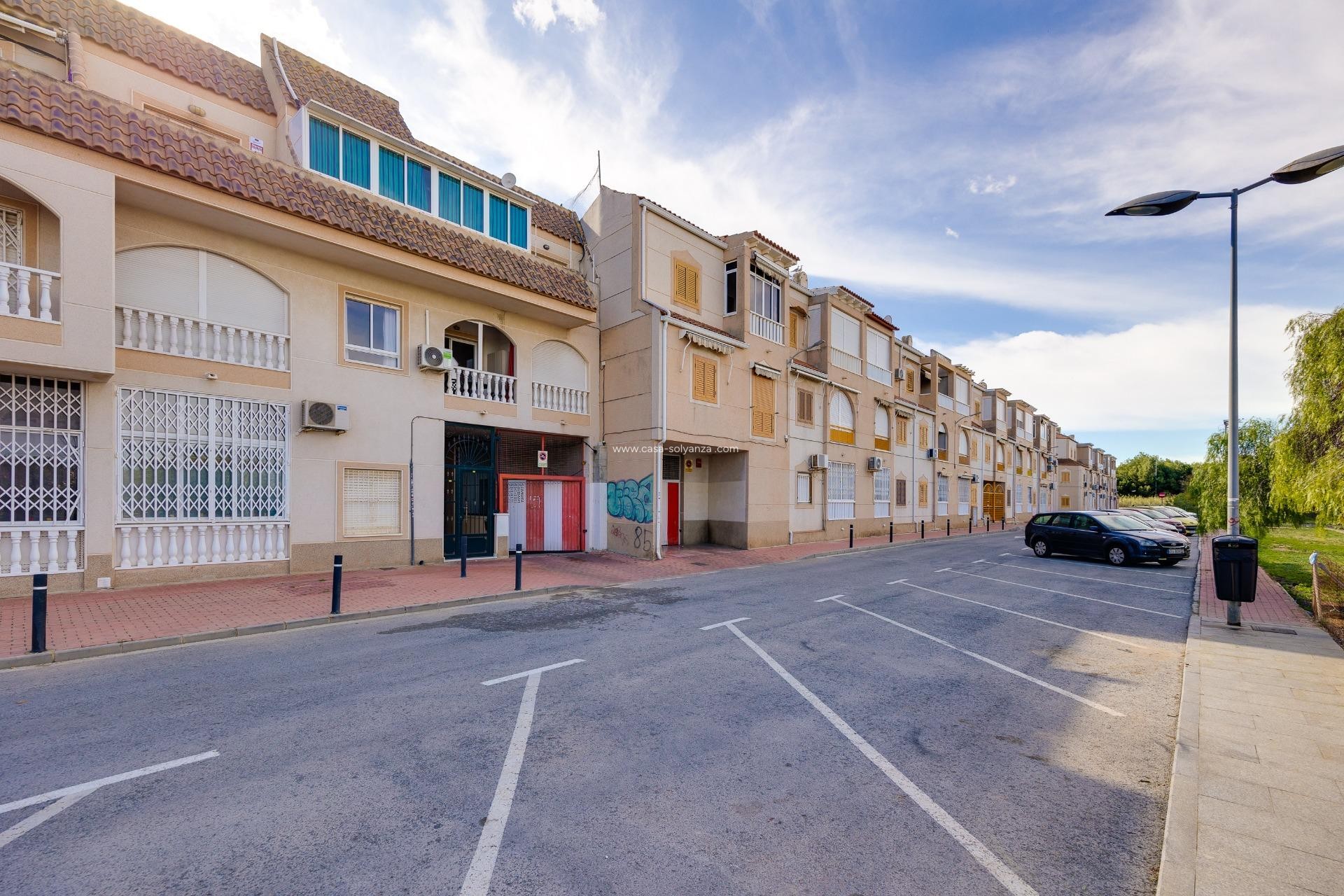 Resale - Apartment / flat - Torrevieja - Acequion
