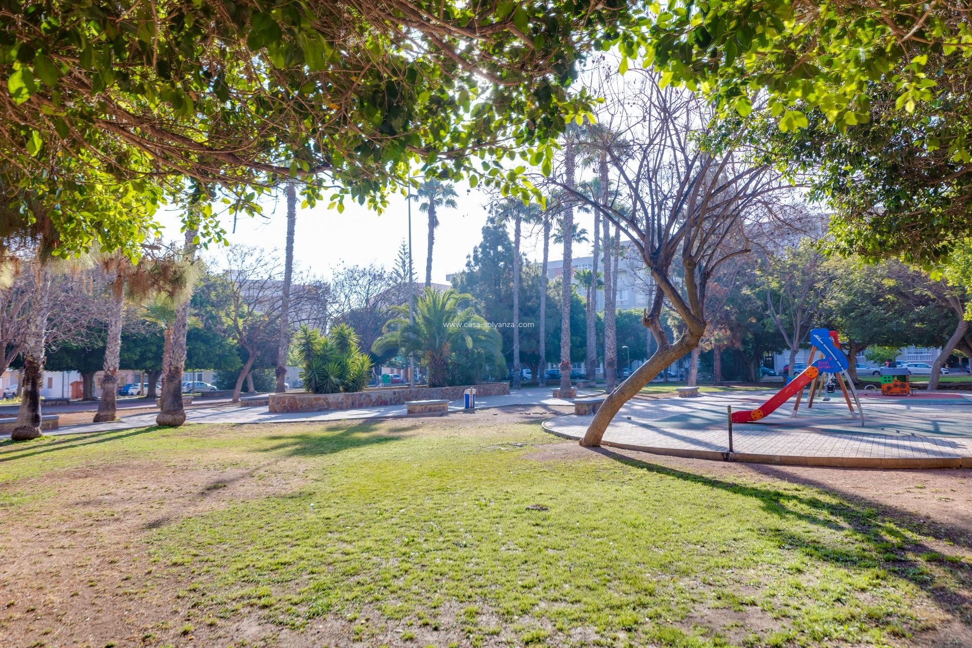 Resale - Apartment / flat - Torrevieja - Acequion