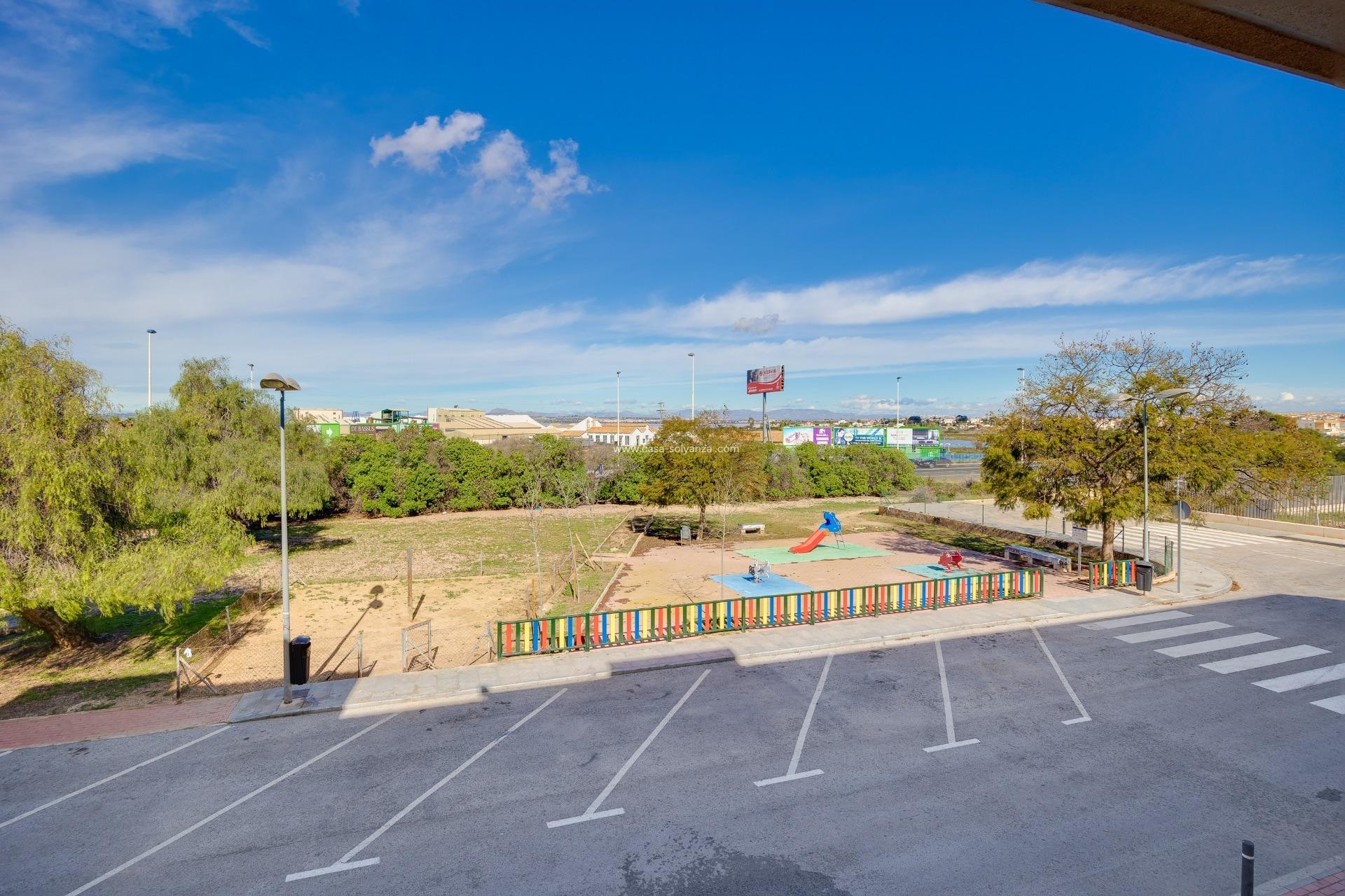 Resale - Apartment / flat - Torrevieja - Acequion