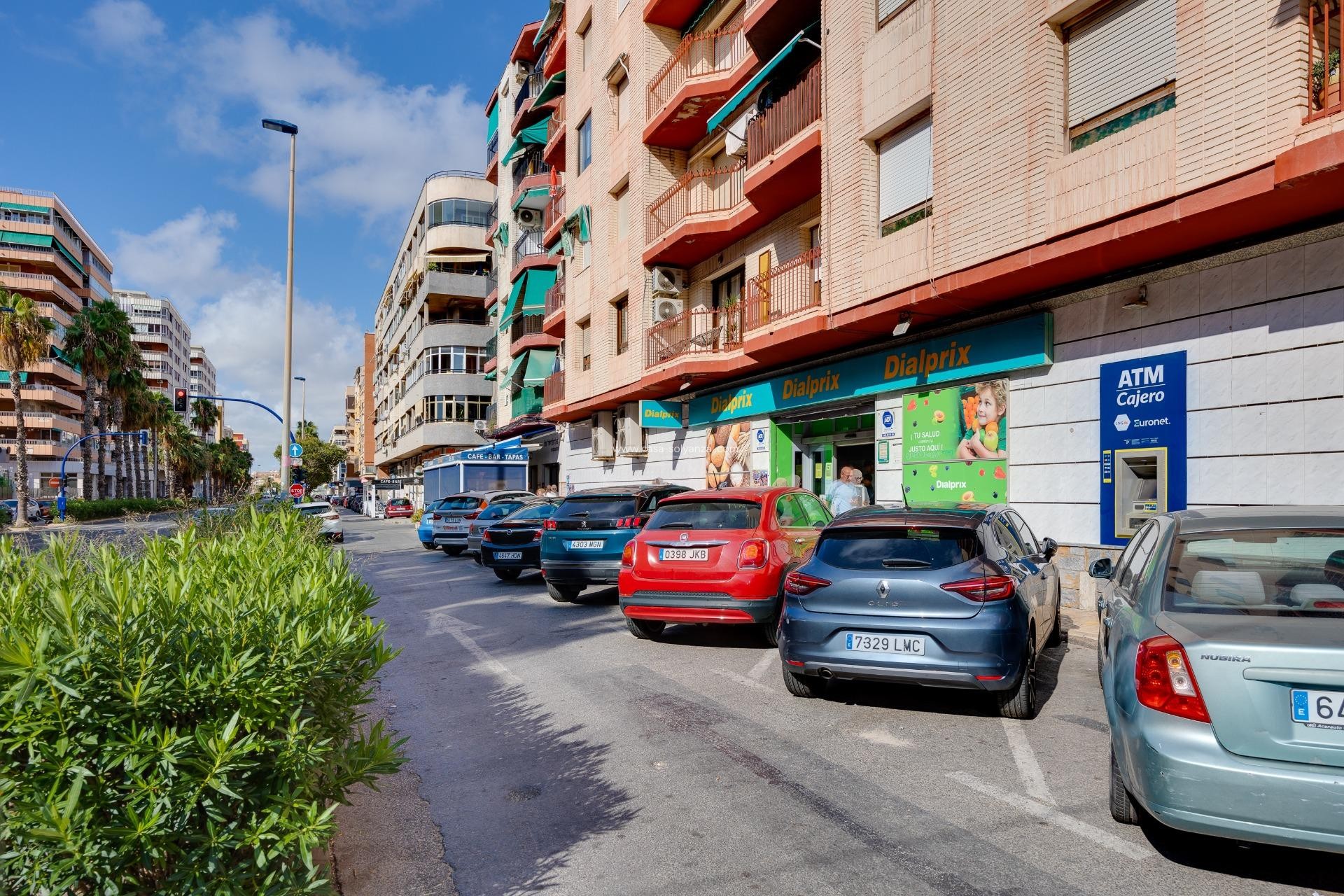 Resale - Apartment / flat - Torrevieja - Acequion