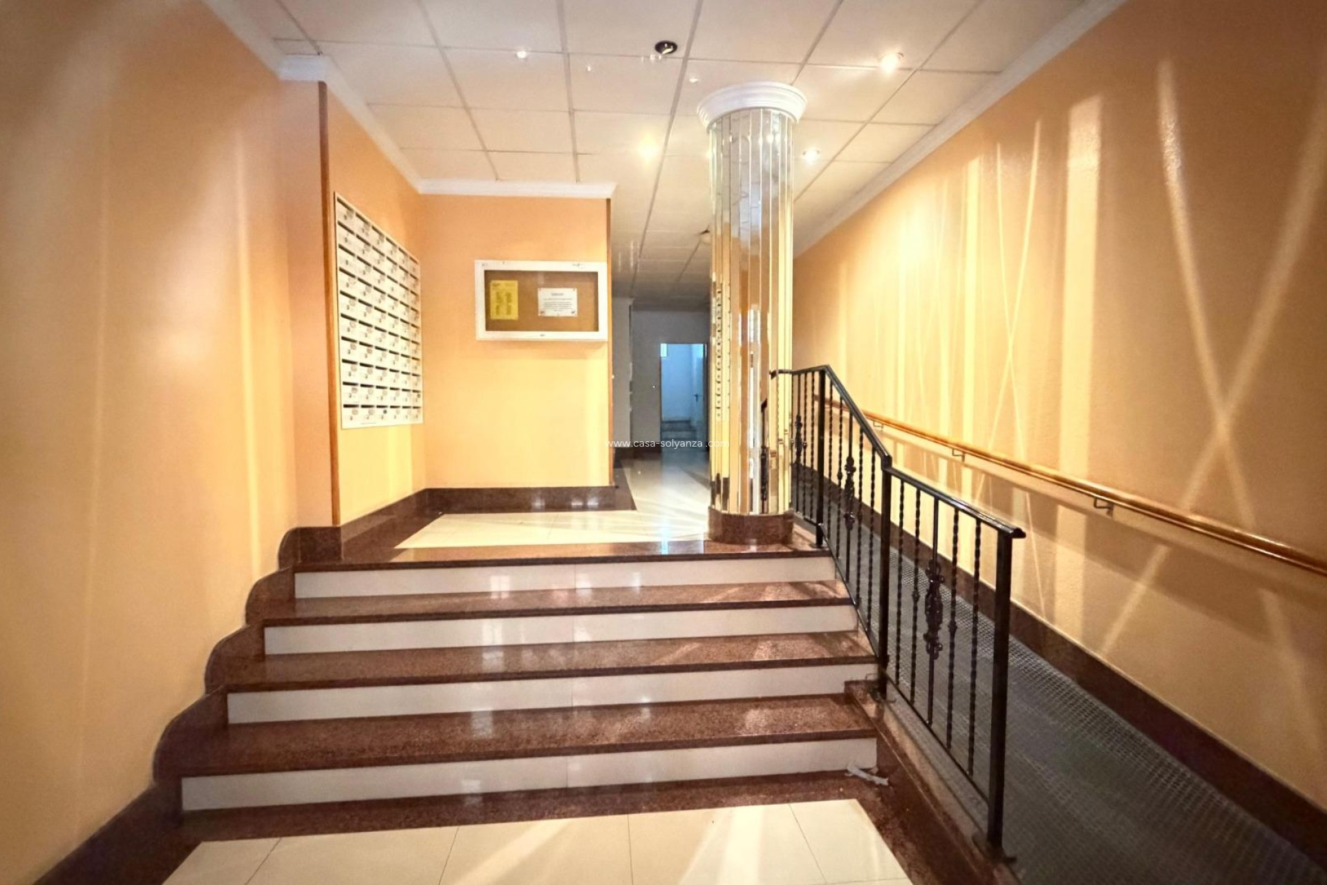 Resale - Apartment / flat - Torrevieja - Acequion