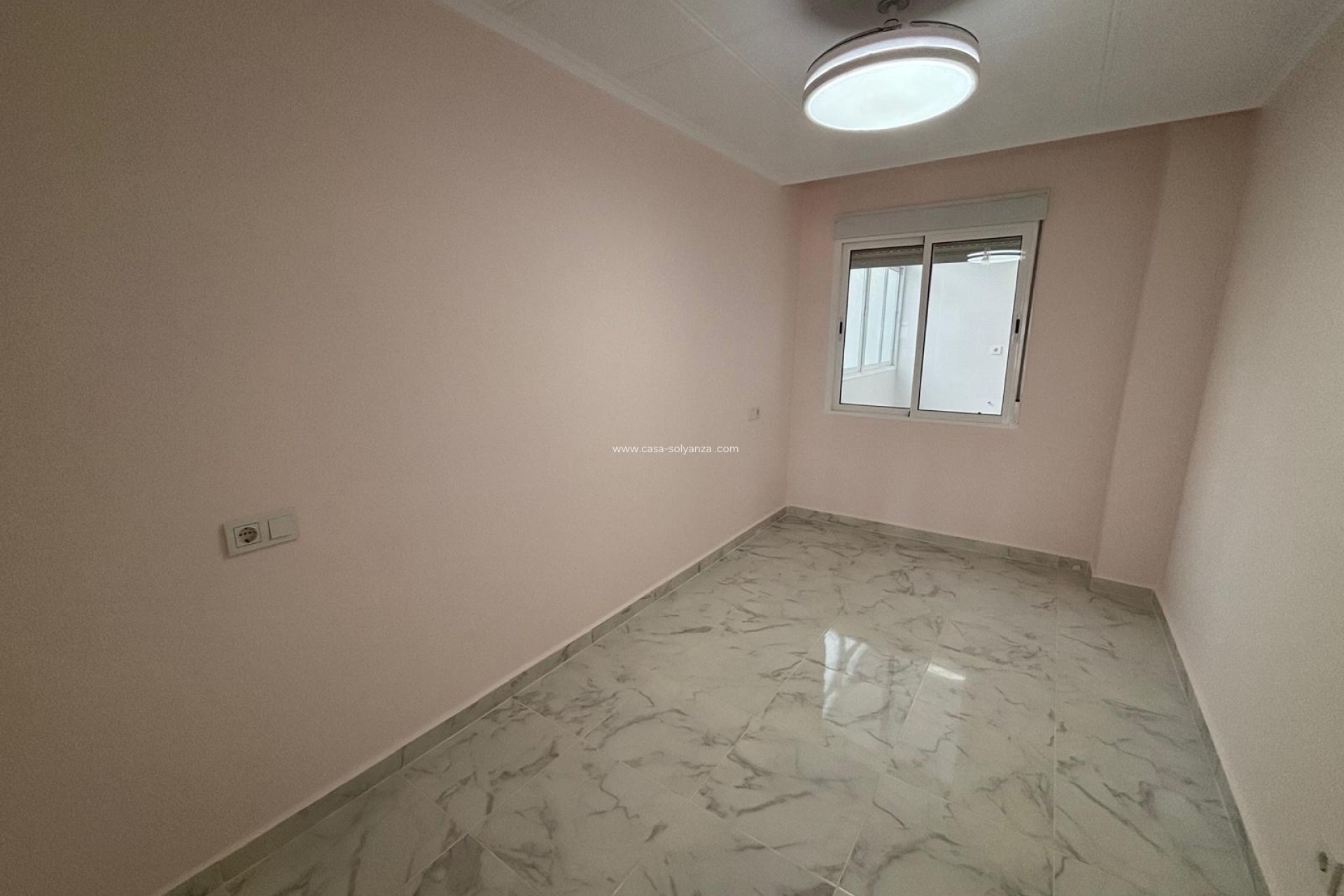 Resale - Apartment / flat - Torrevieja - Acequion