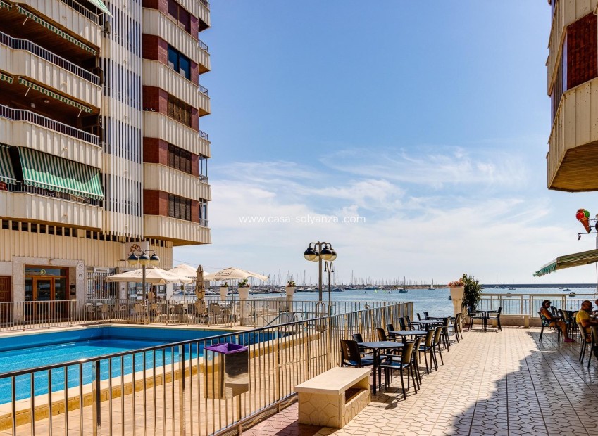 Resale - Apartment / flat - Torrevieja - Acequion