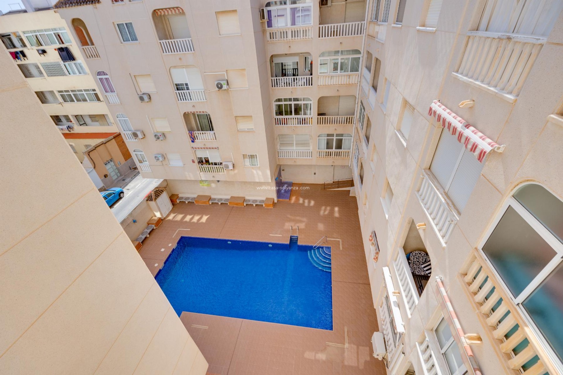 Resale - Apartment / flat - Torrevieja - Acequion