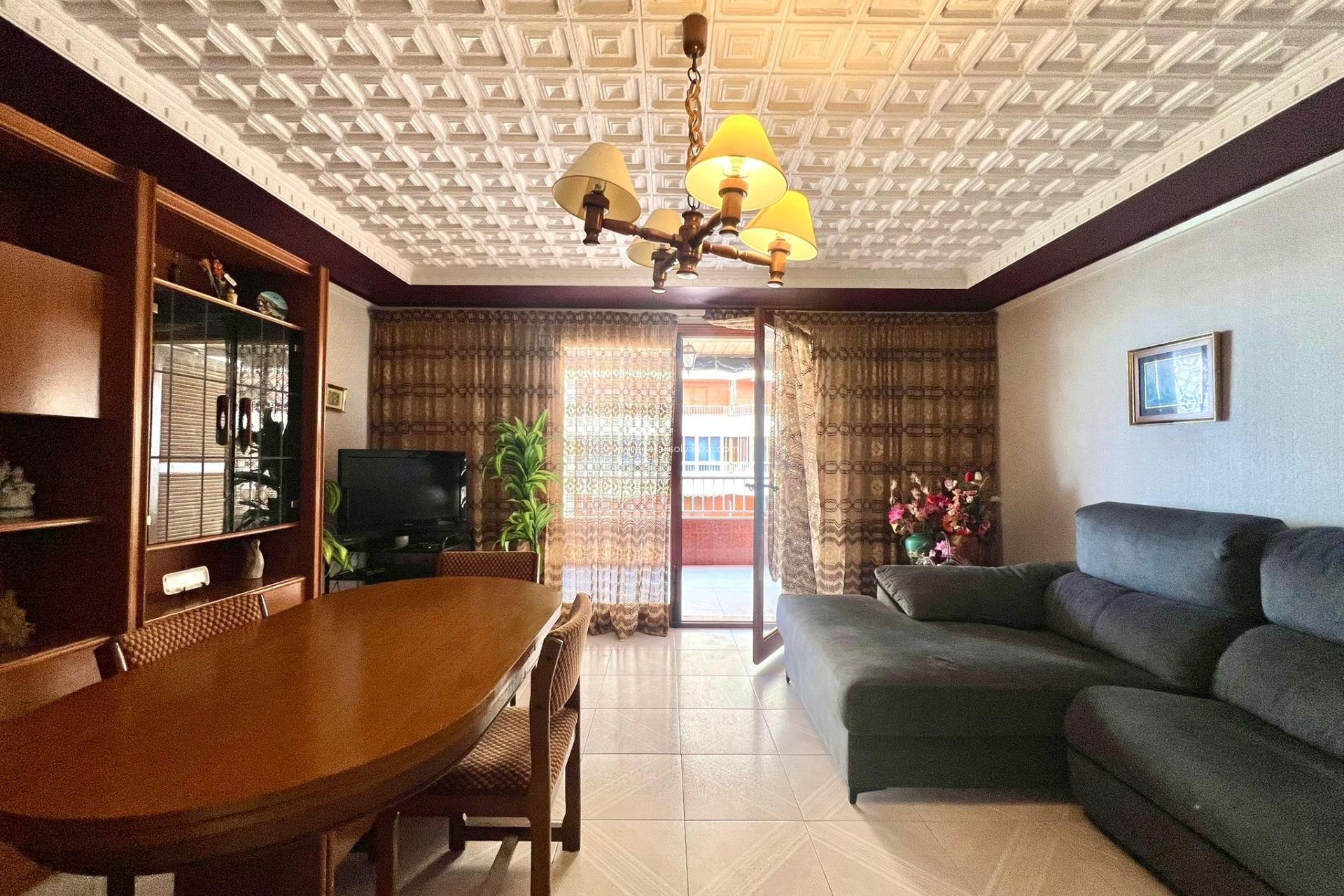 Resale - Apartment / flat - Torrevieja - Acequion