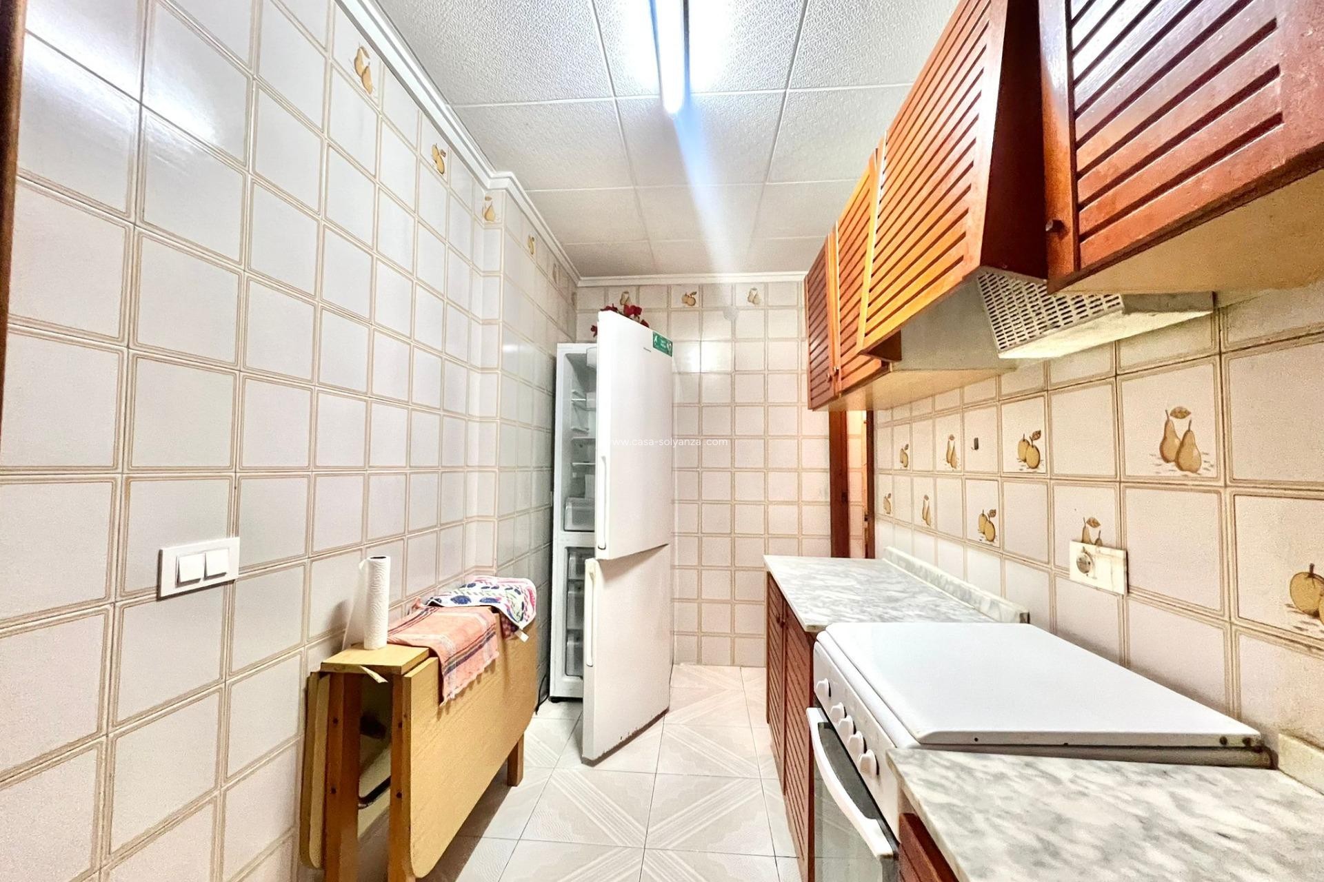 Resale - Apartment / flat - Torrevieja - Acequion