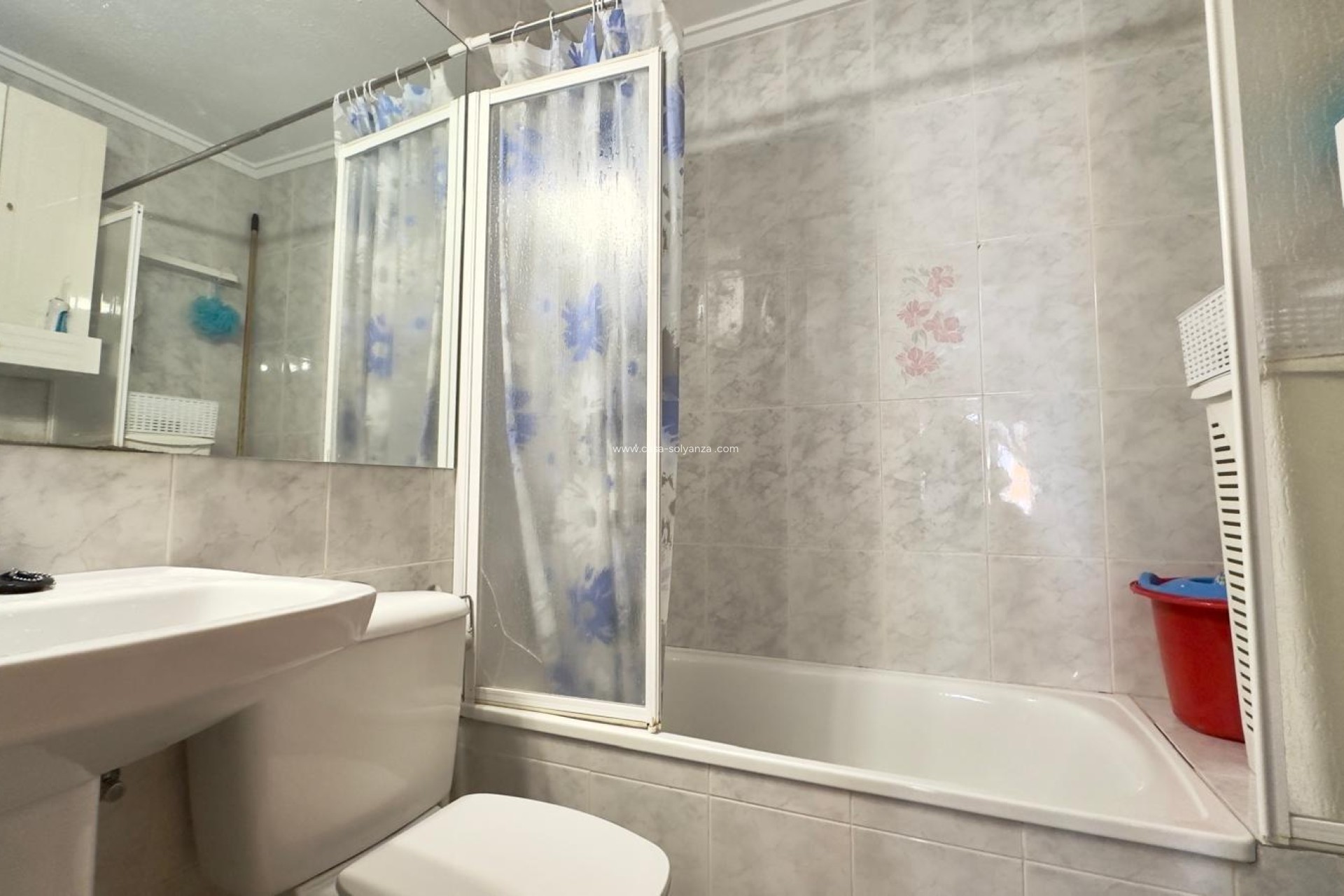 Resale - Apartment / flat - Torrevieja - Acequion