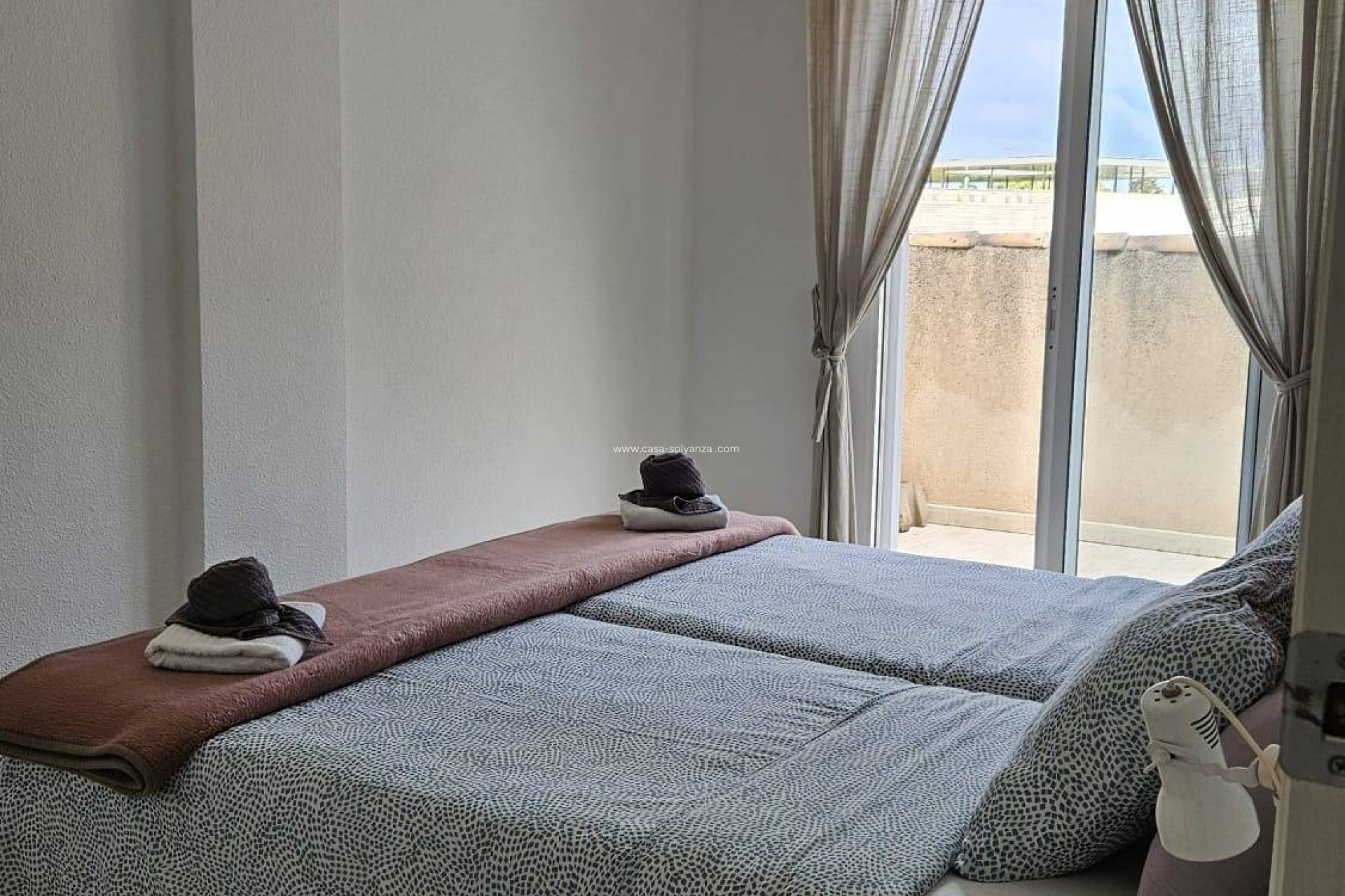 Resale - Apartment / flat - Torrevieja - Acequion