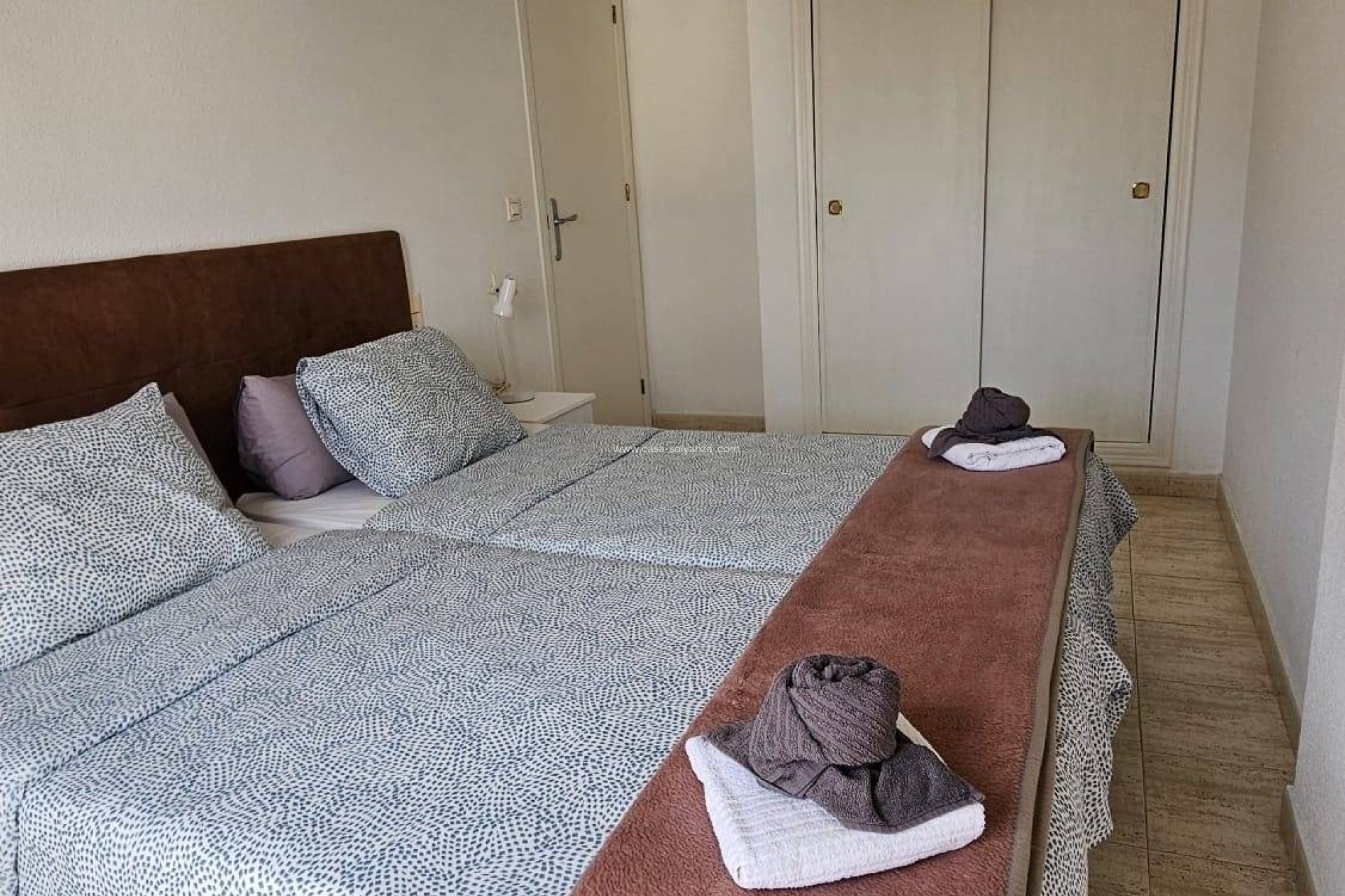 Resale - Apartment / flat - Torrevieja - Acequion