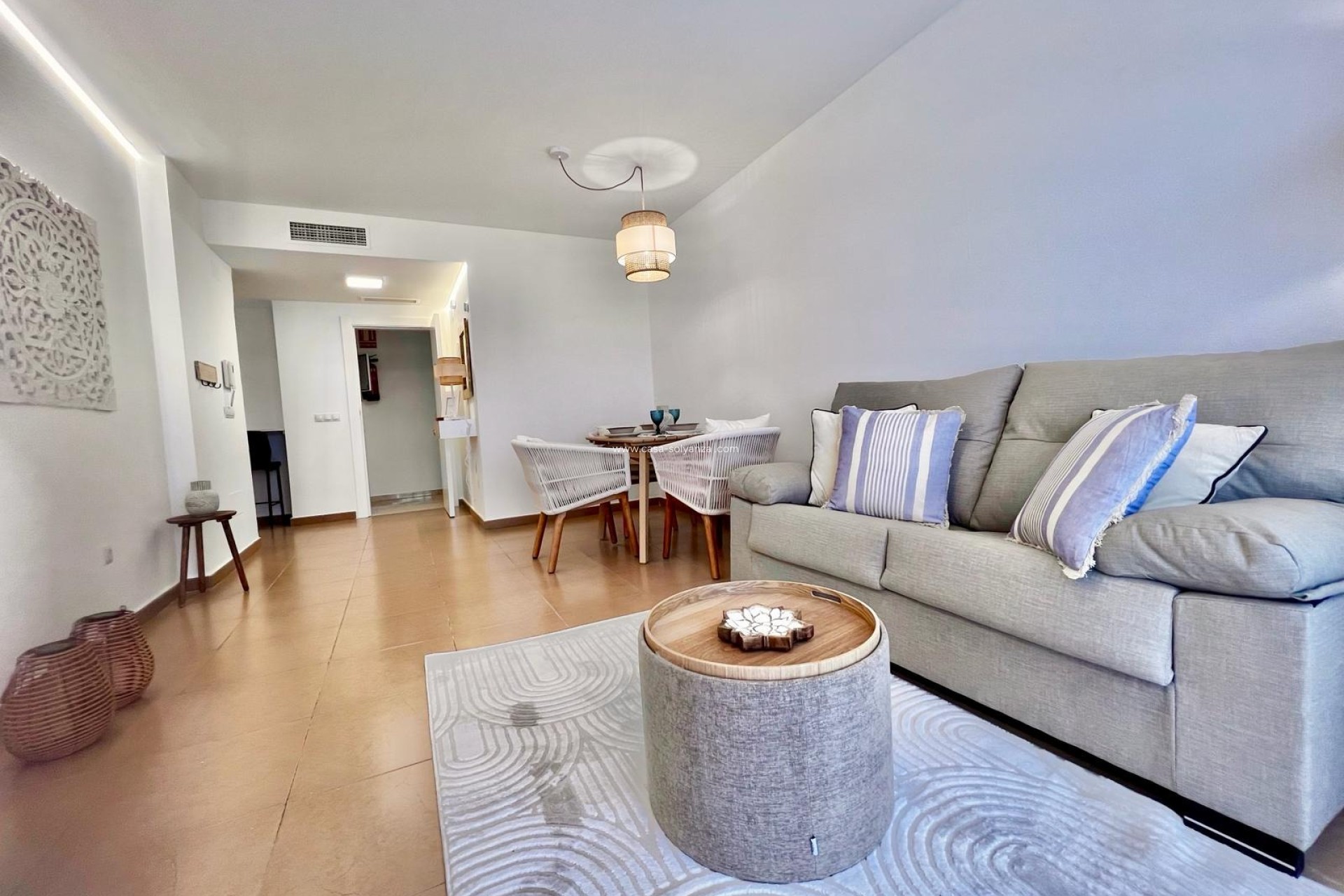 Resale - Apartment / flat - Torrevieja - Acequion