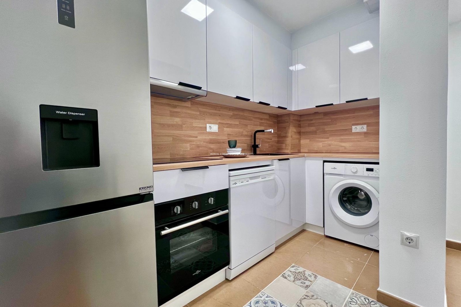 Resale - Apartment / flat - Torrevieja - Acequion
