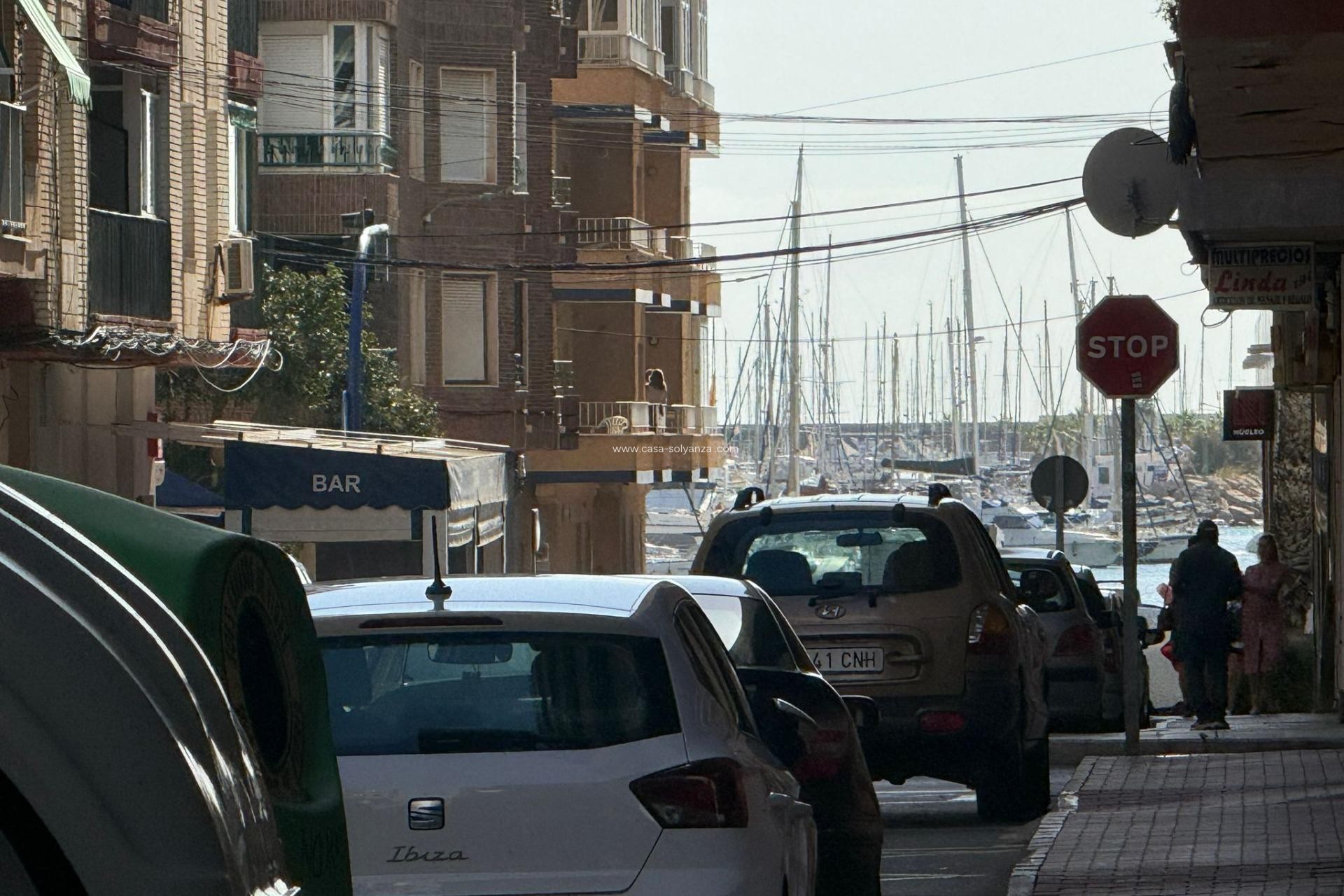 Resale - Apartment / flat - Torrevieja - Acequion