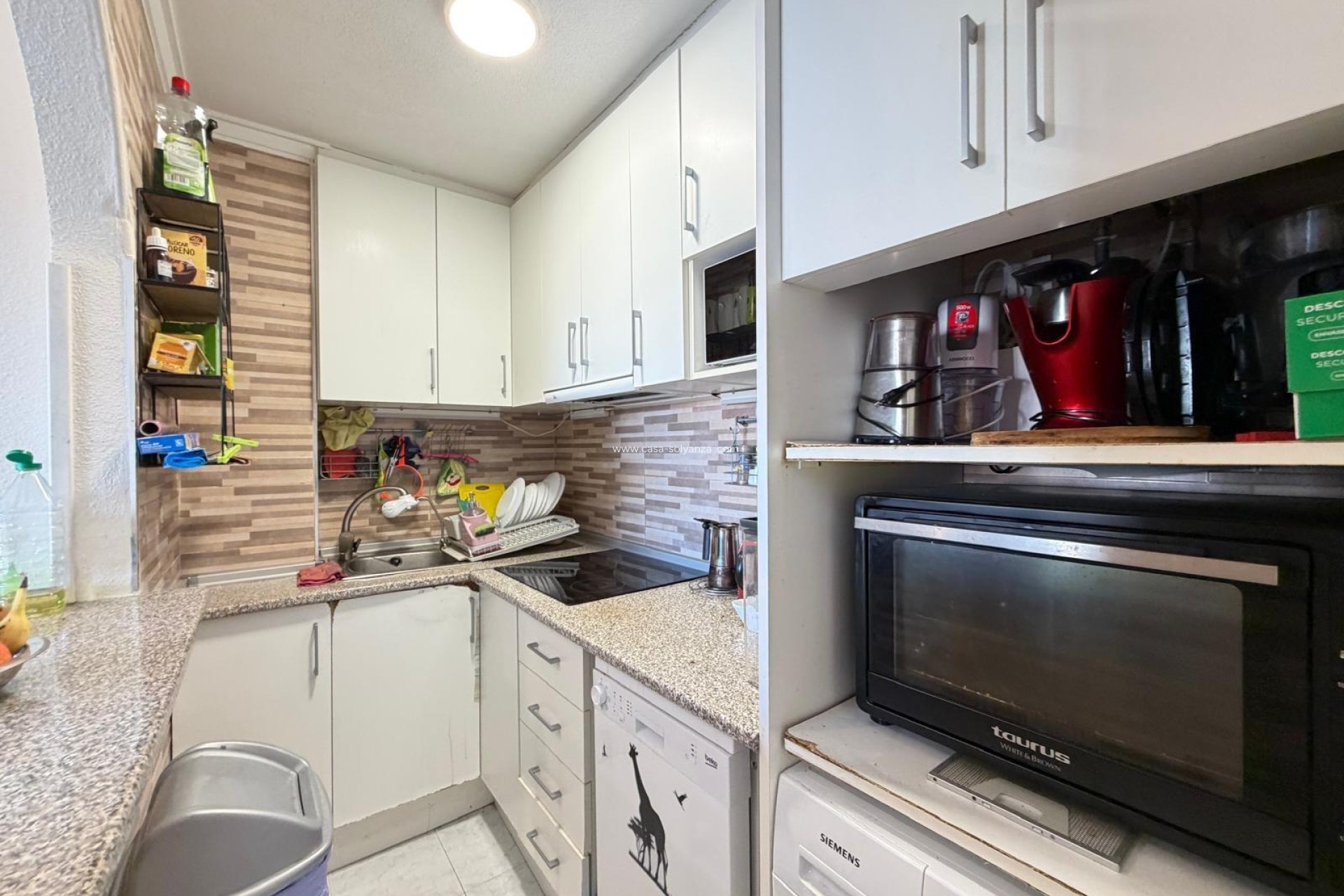 Resale - Apartment / flat - Torrevieja - Acequion
