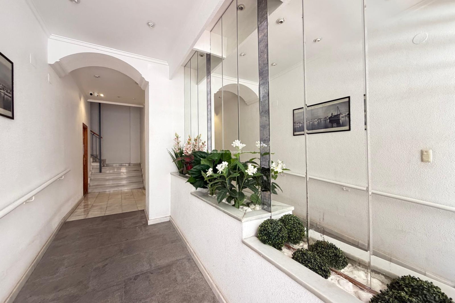 Resale - Apartment / flat - Torrevieja - Acequion