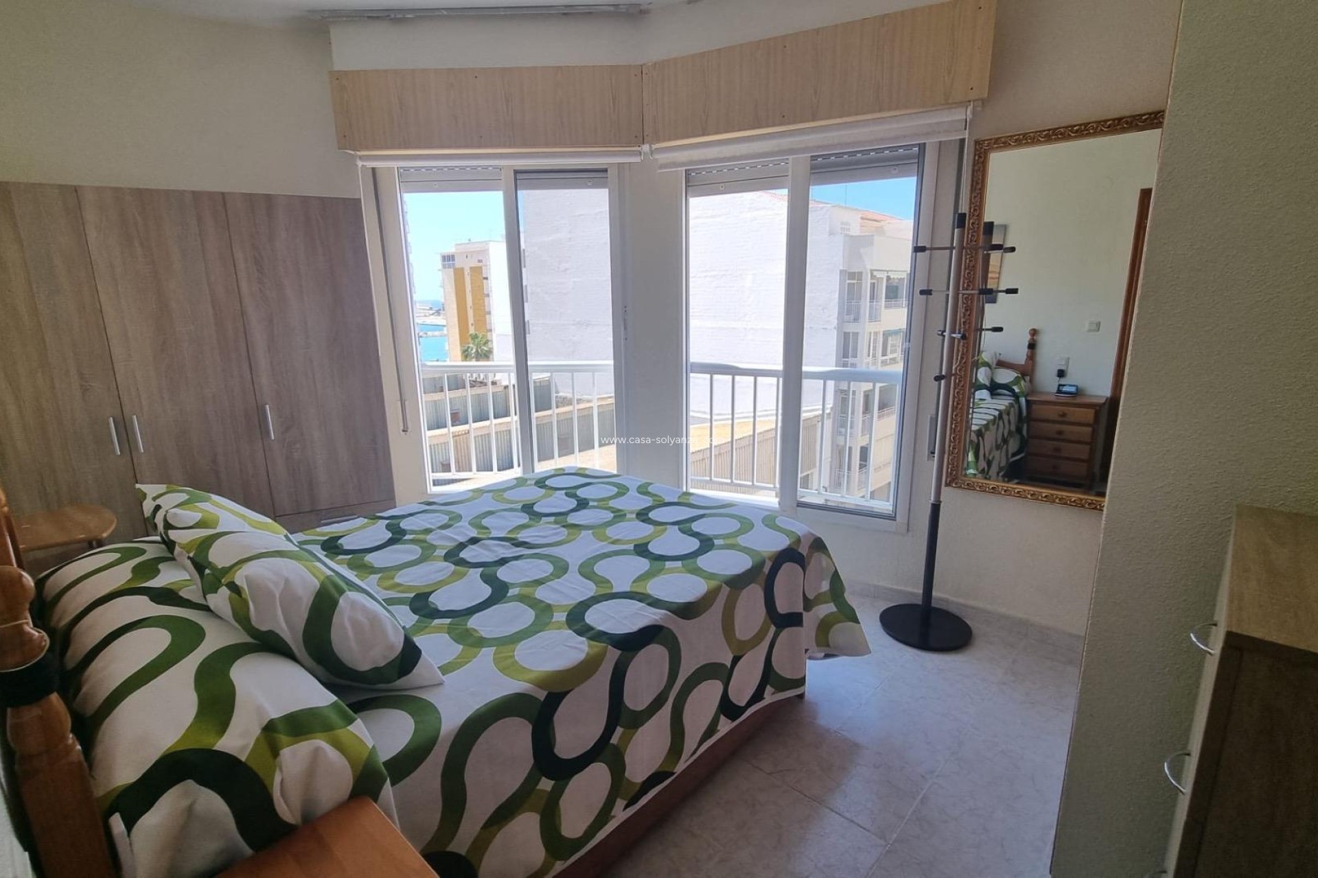 Resale - Apartment / flat - Torrevieja - Acequion