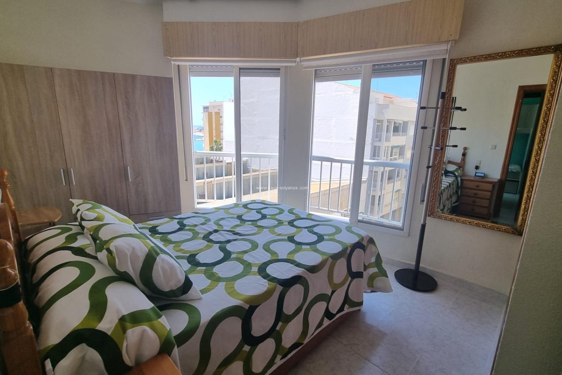 Resale - Apartment / flat - Torrevieja - Acequion