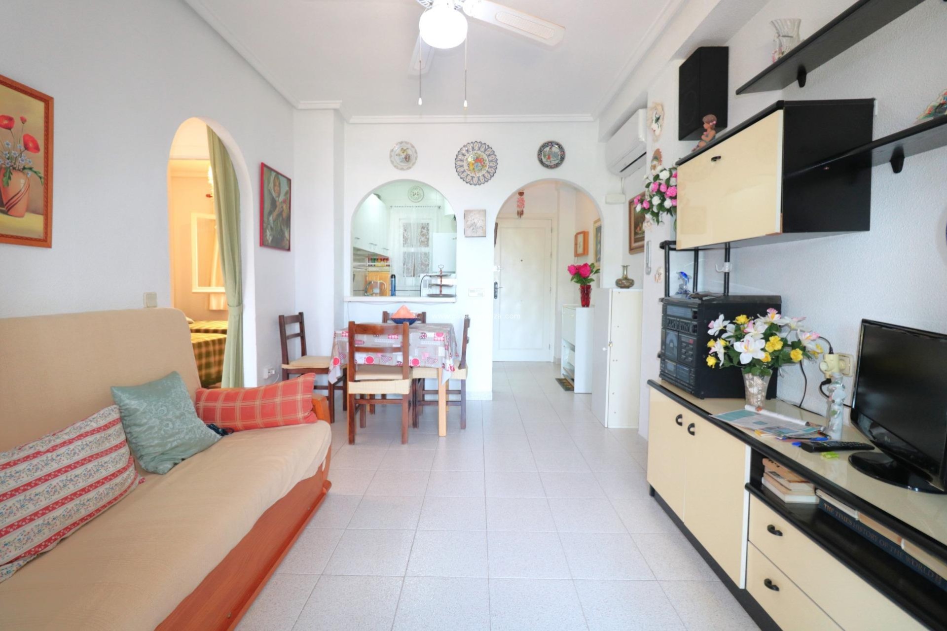 Resale - Apartment / flat - Torrevieja - Acequion