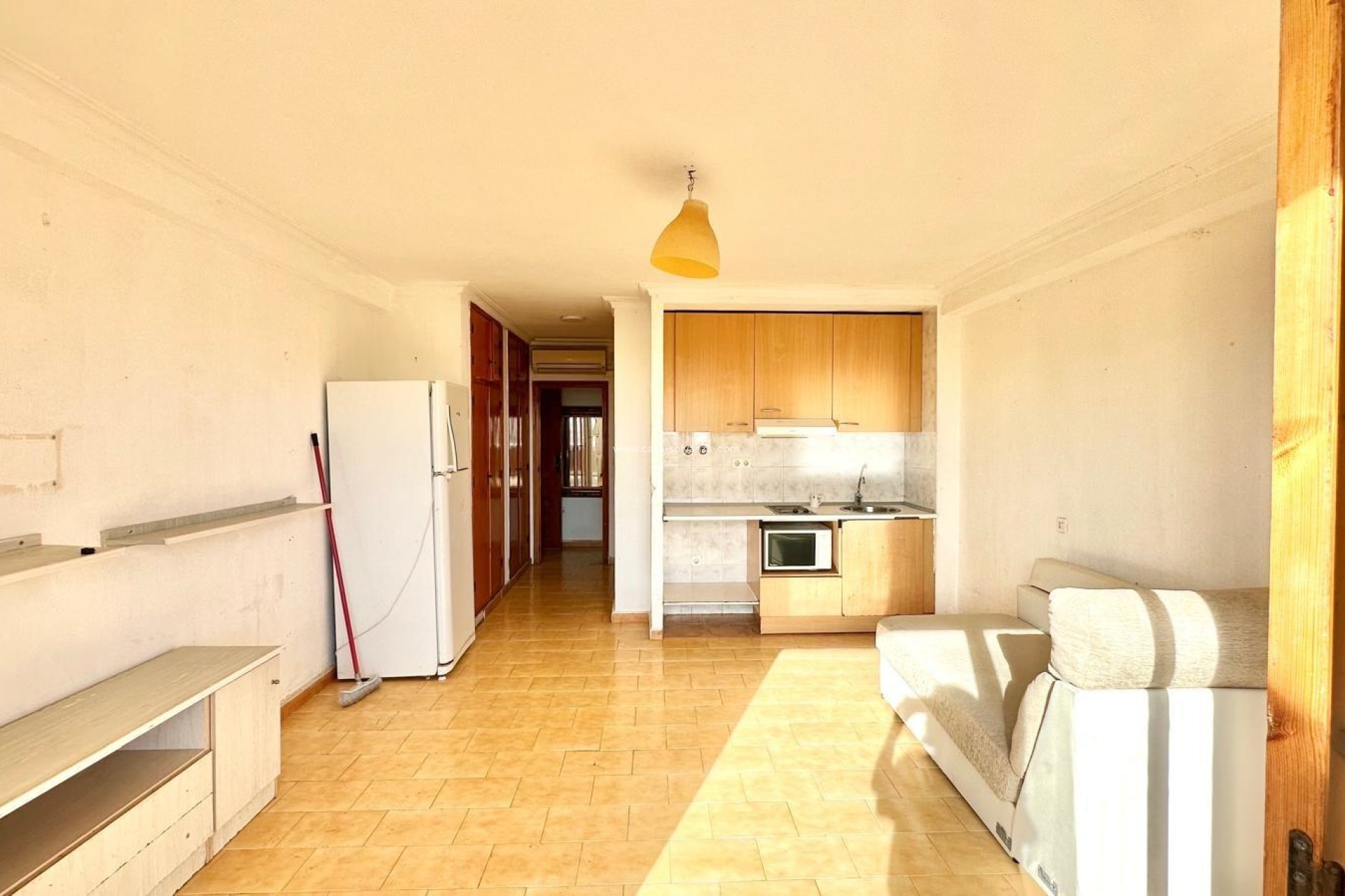 Resale - Apartment / flat - Torrevieja - Aguas nuevas
