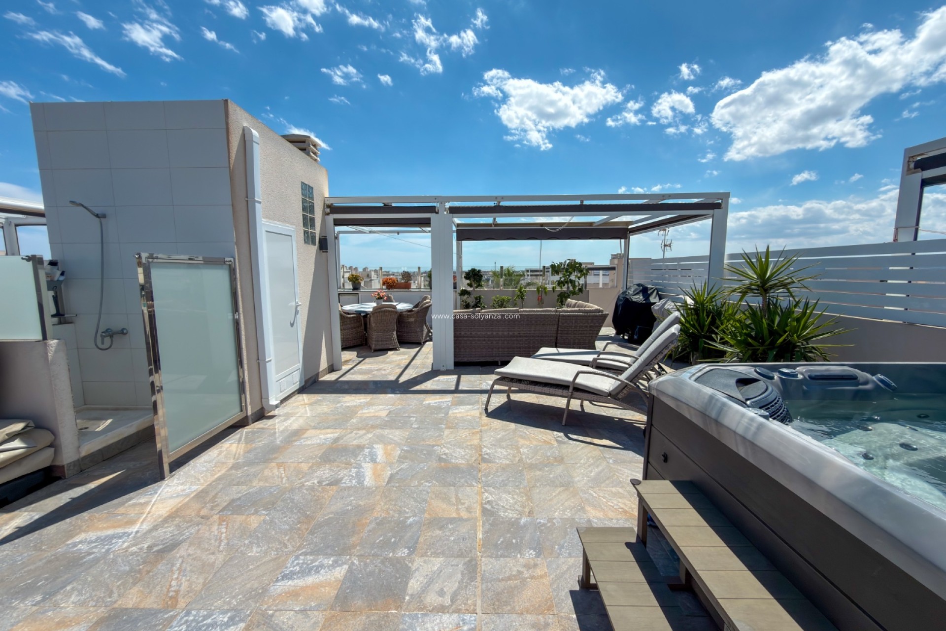 Resale - Apartment / flat - Torrevieja - Aguas nuevas