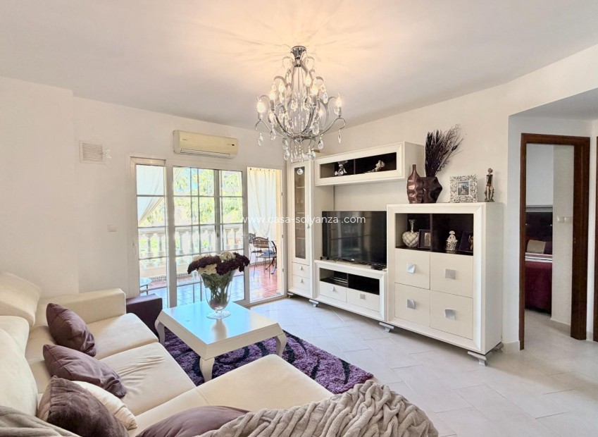 Resale - Apartment / flat - Torrevieja - Aldea Del Mar