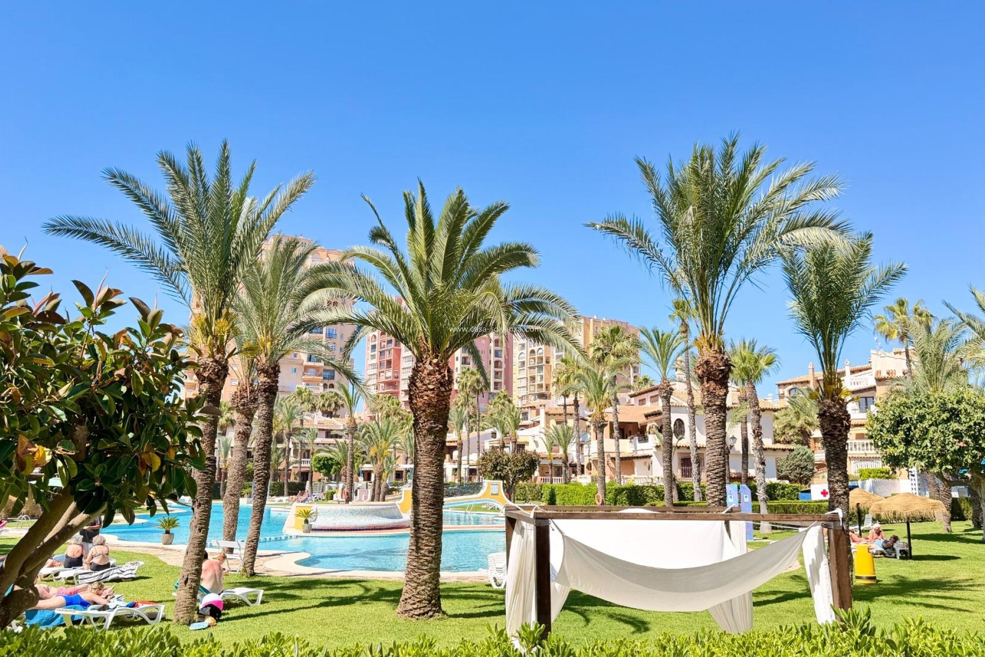 Resale - Apartment / flat - Torrevieja - Aldea Del Mar