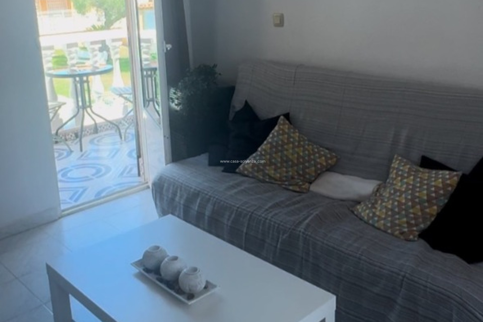 Resale - Apartment / flat - Torrevieja - Auguas Neuvas