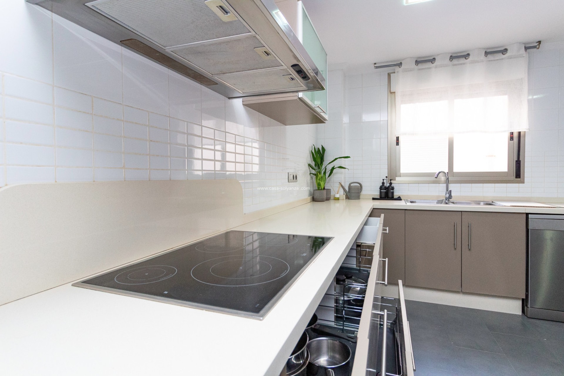 Resale - Apartment / flat - Torrevieja - Beach