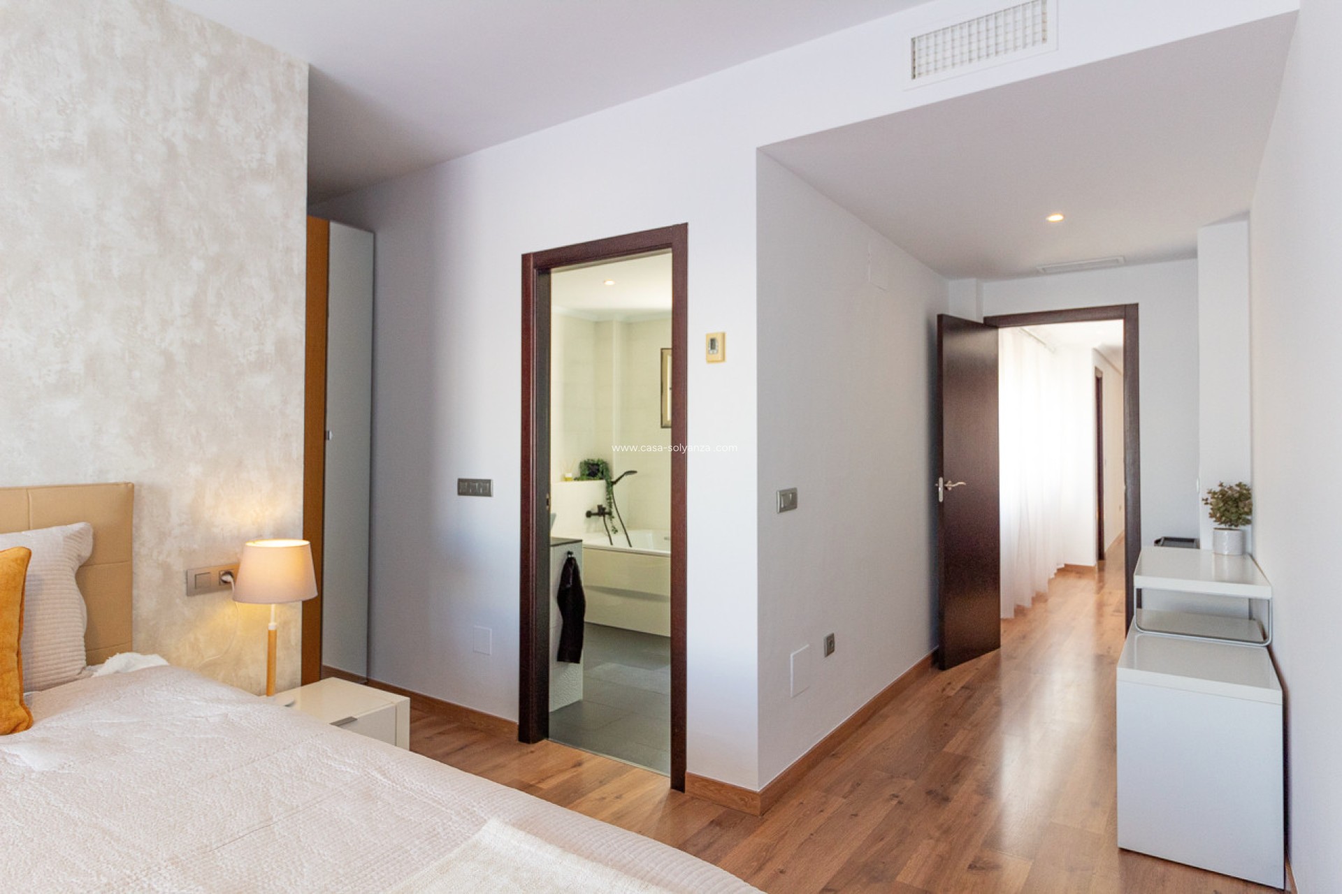 Resale - Apartment / flat - Torrevieja - Beach